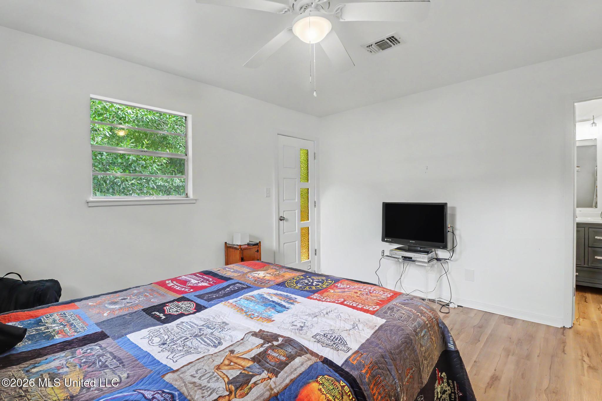 13410 River Road Property Photo 18