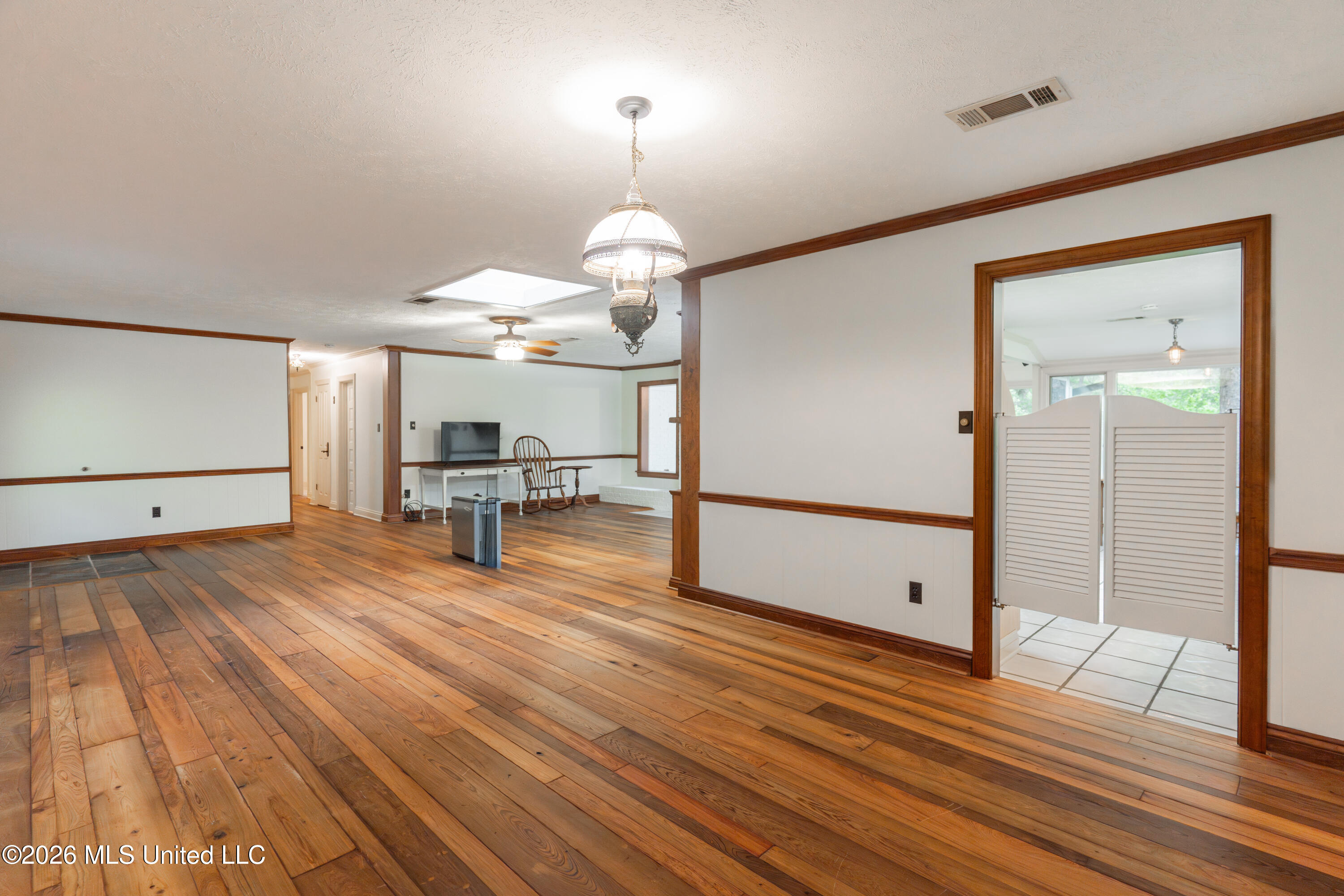 105 Mclendon Drive Property Photo 15