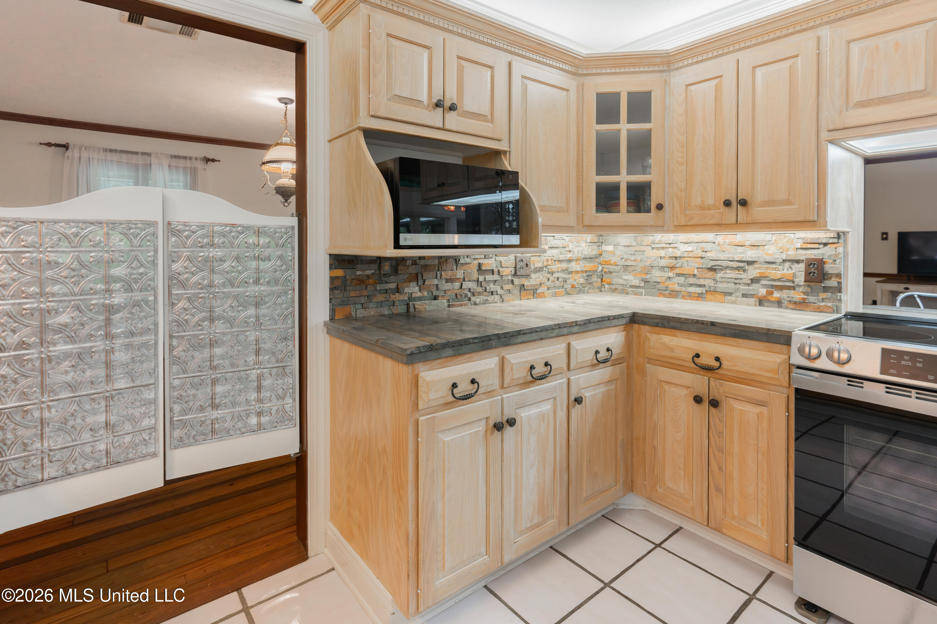 105 Mclendon Drive Property Photo 23