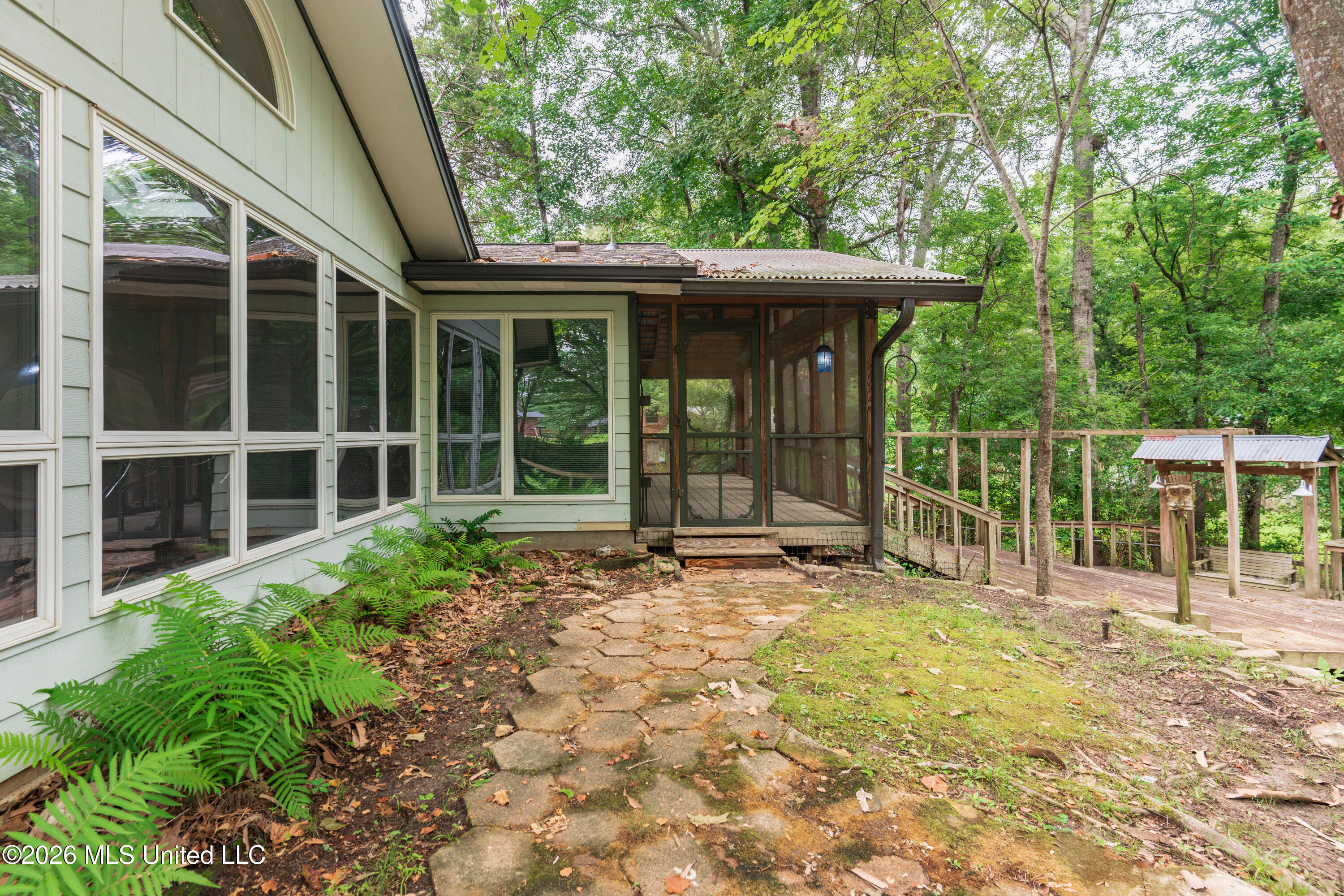 105 Mclendon Drive Property Photo 77