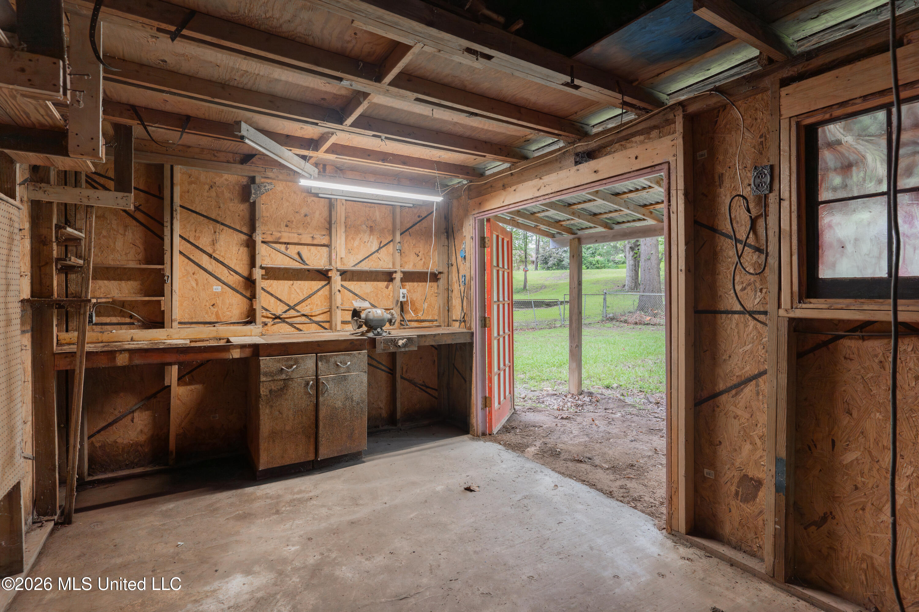 105 Mclendon Drive Property Photo 85