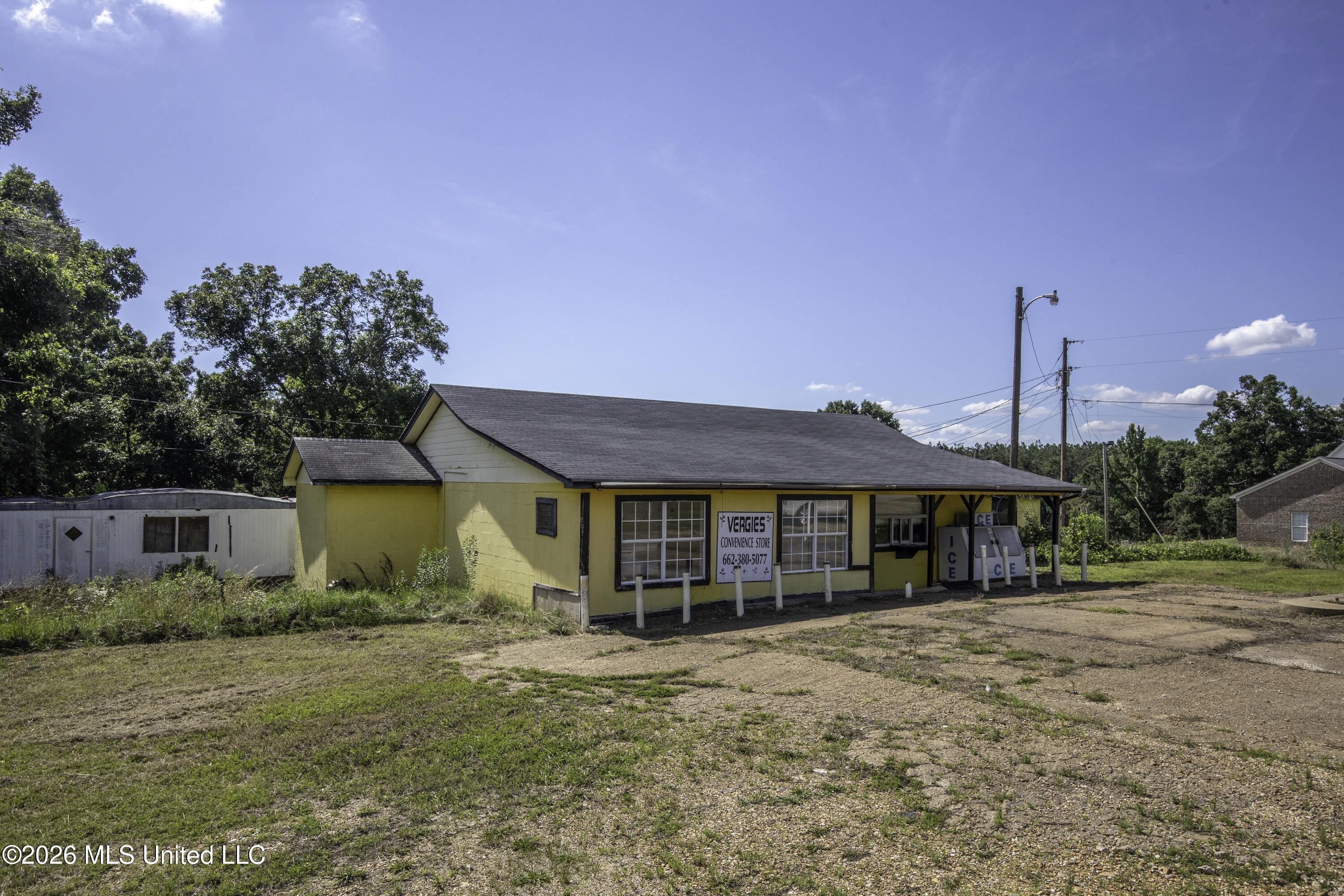 41 County Road 115 Property Photo 3