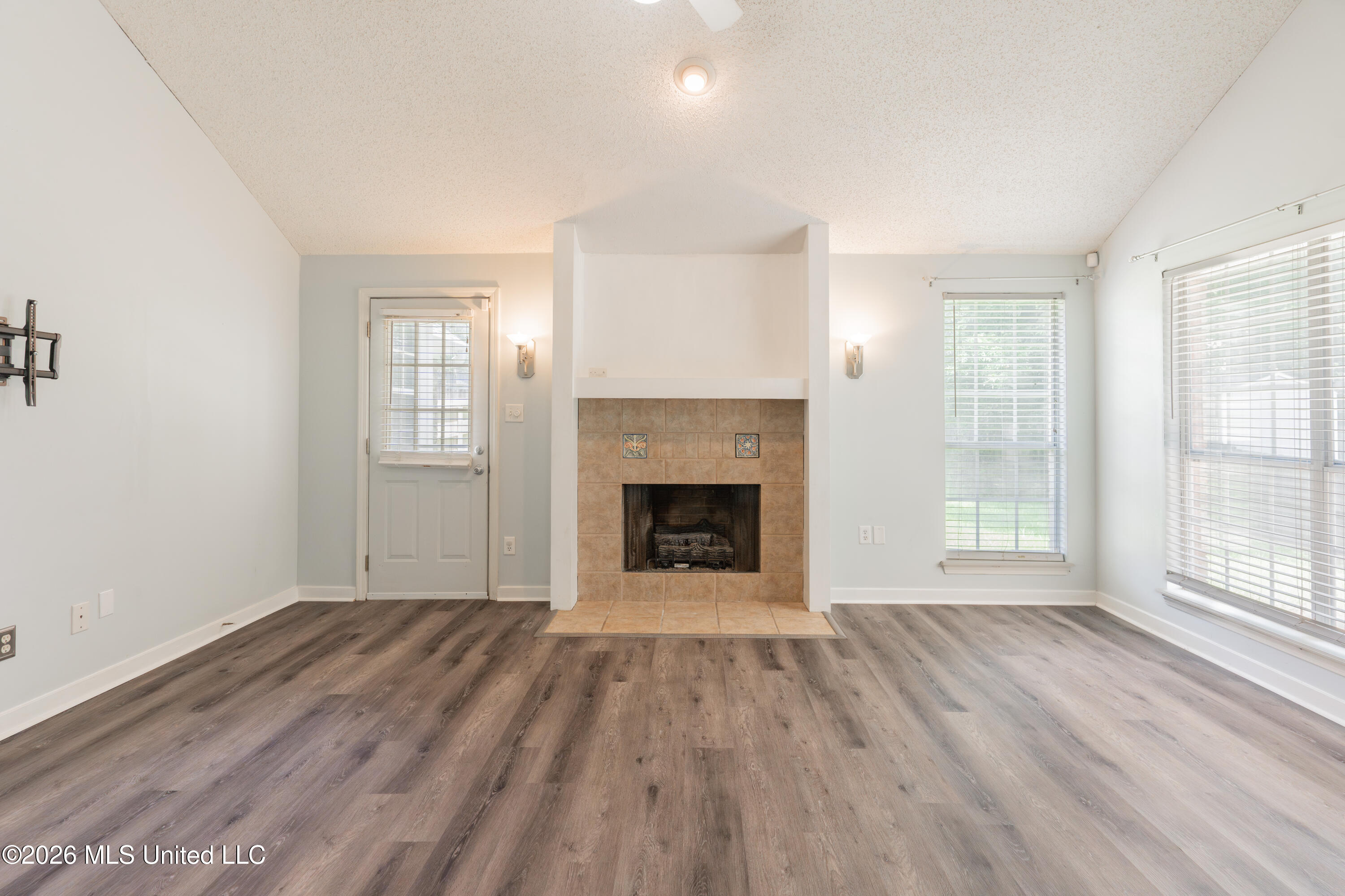 107 Yorkshire Cove Property Photo 21