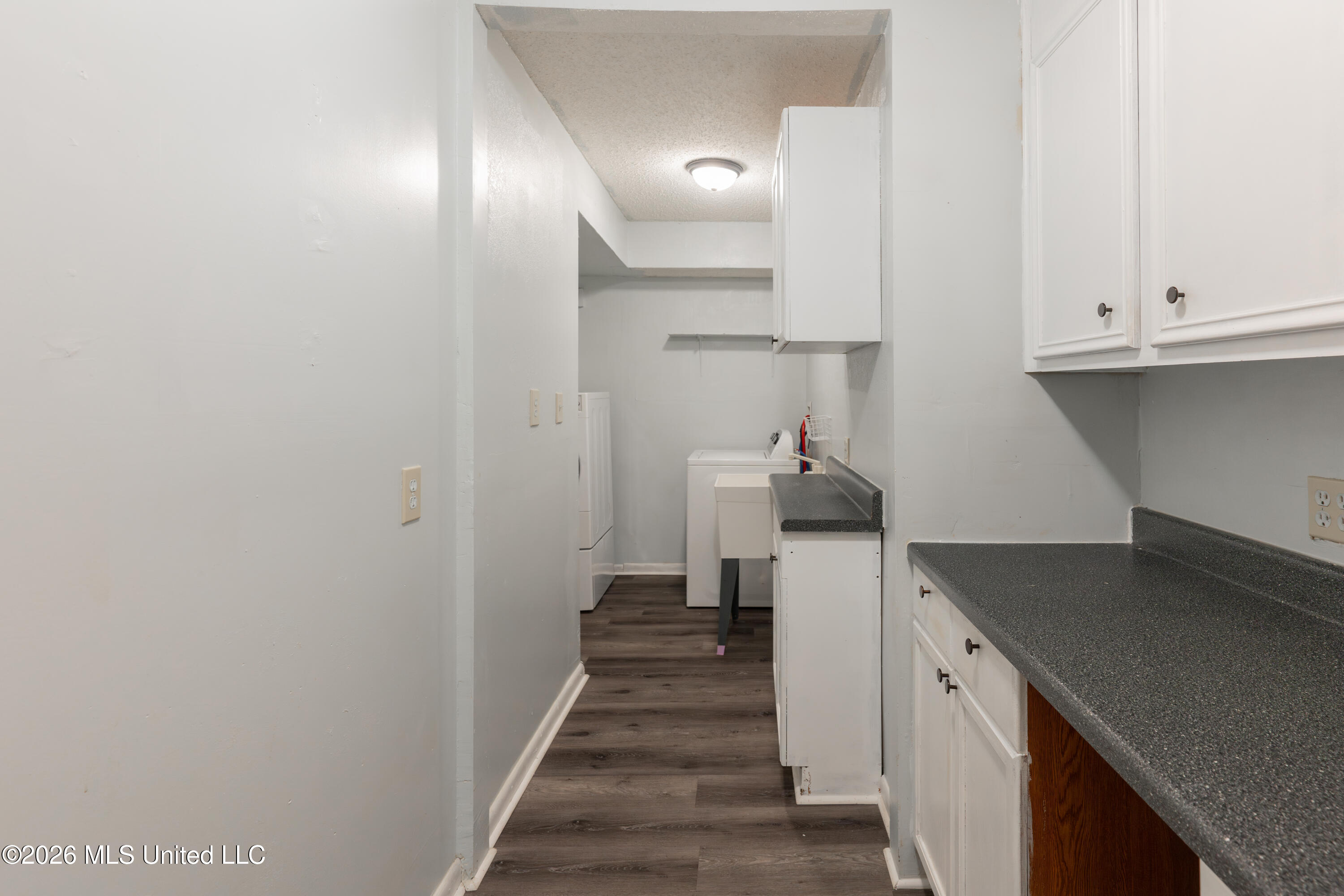 107 Yorkshire Cove Property Photo 37