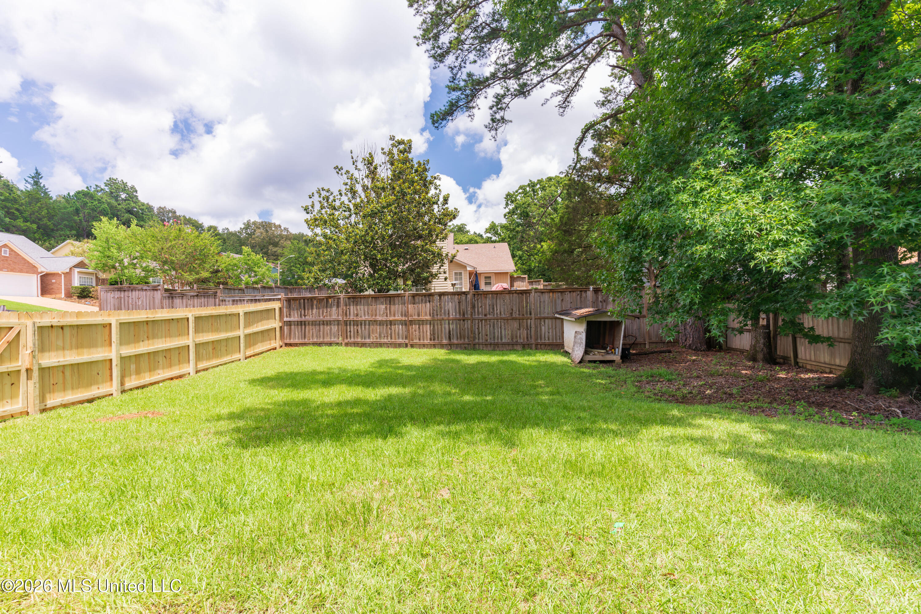 107 Yorkshire Cove Property Photo 56