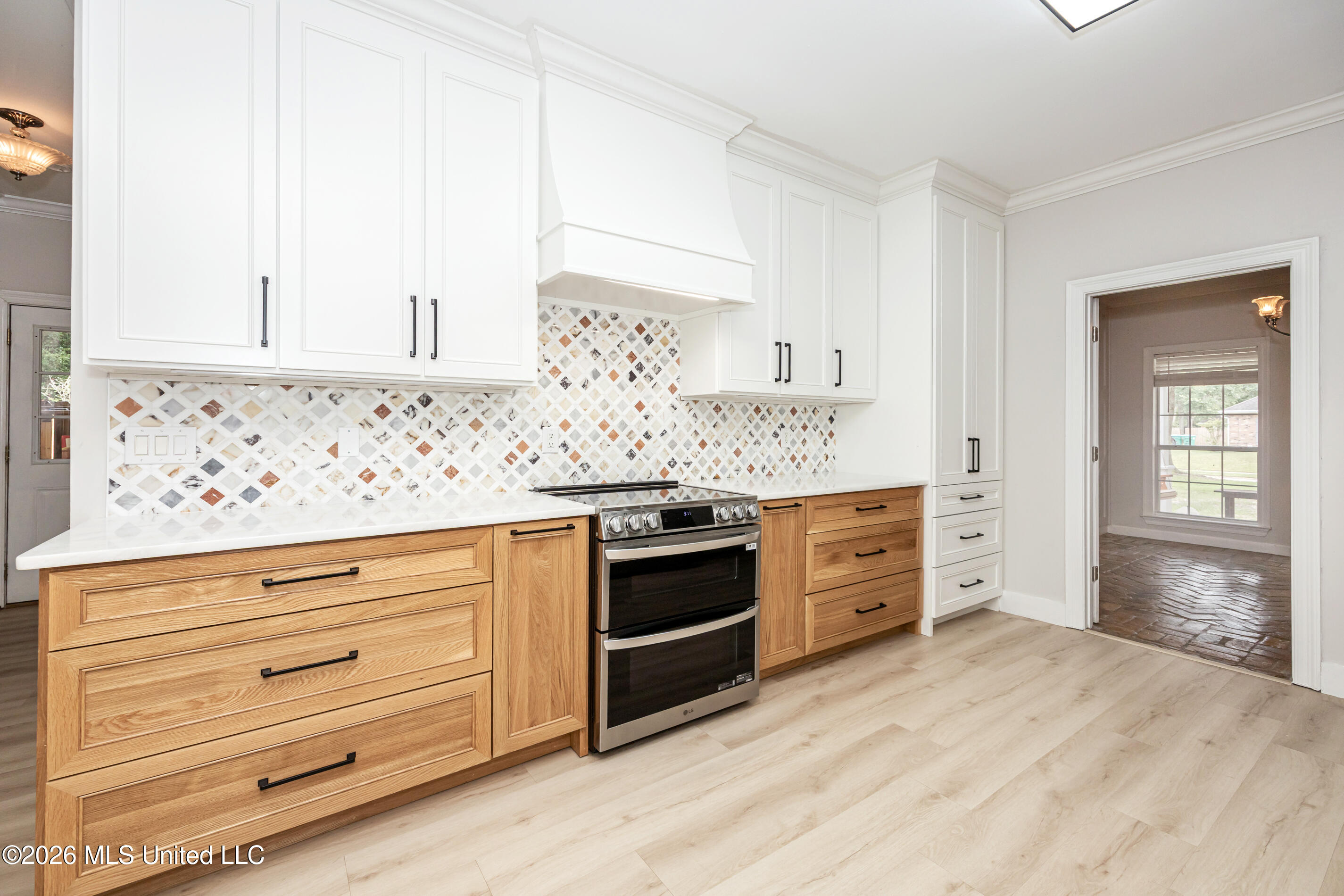 3422 Dijon Avenue Property Photo 22