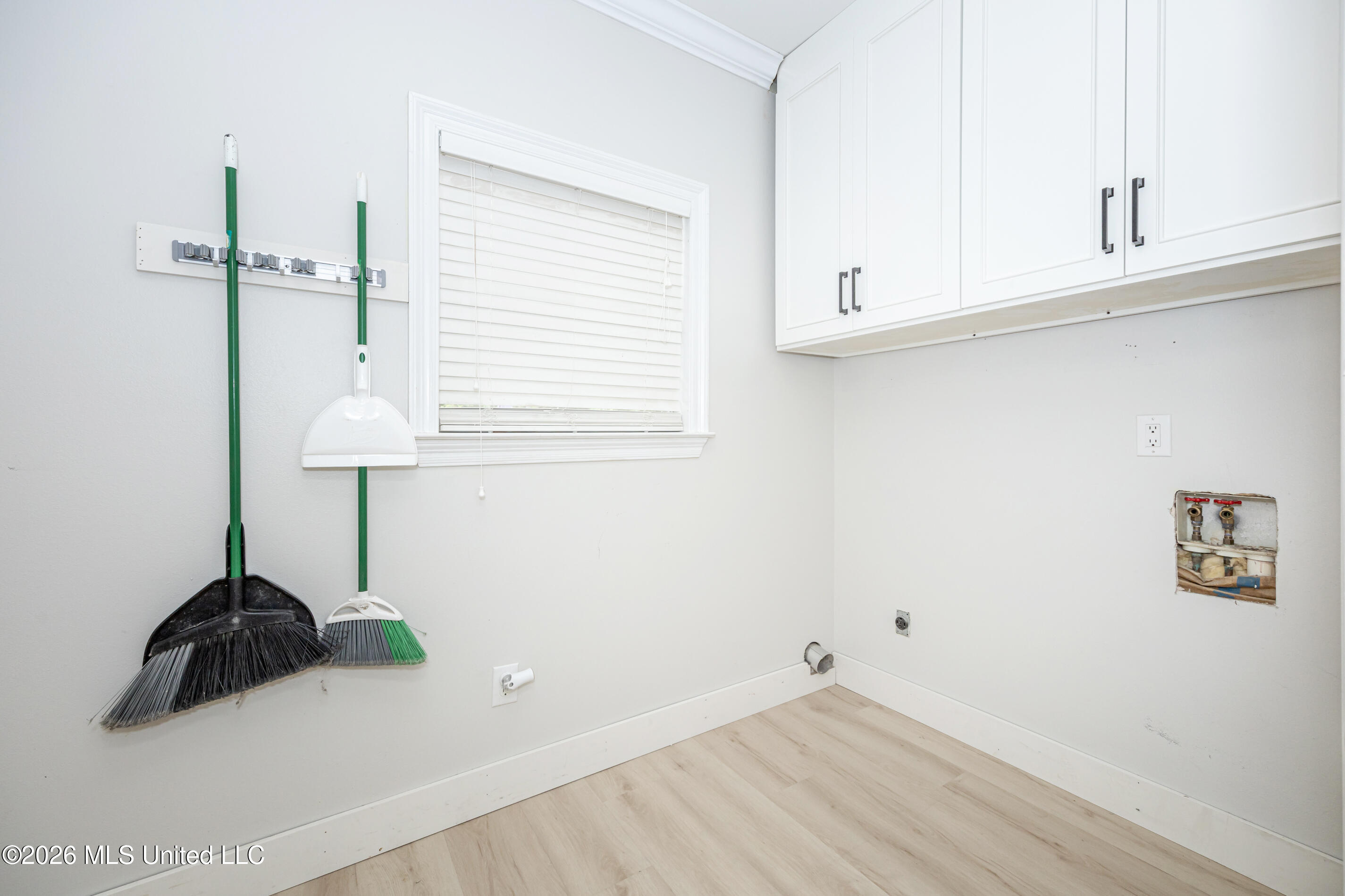 3422 Dijon Avenue Property Photo 26
