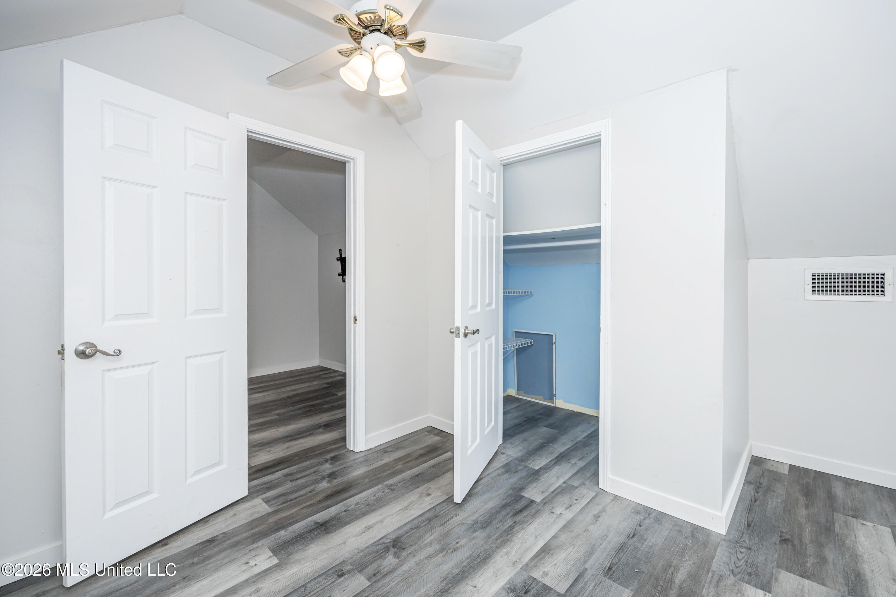 3422 Dijon Avenue Property Photo 57