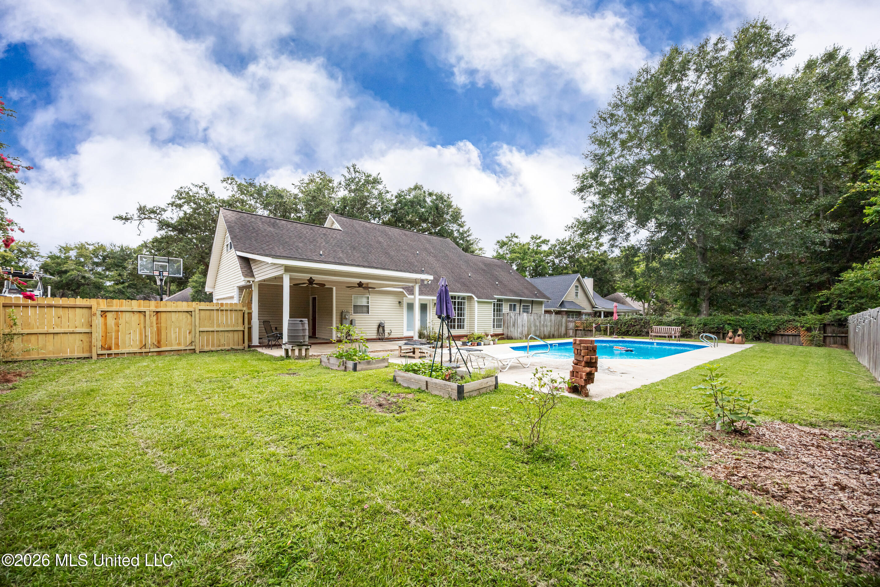 3422 Dijon Avenue Property Photo 68