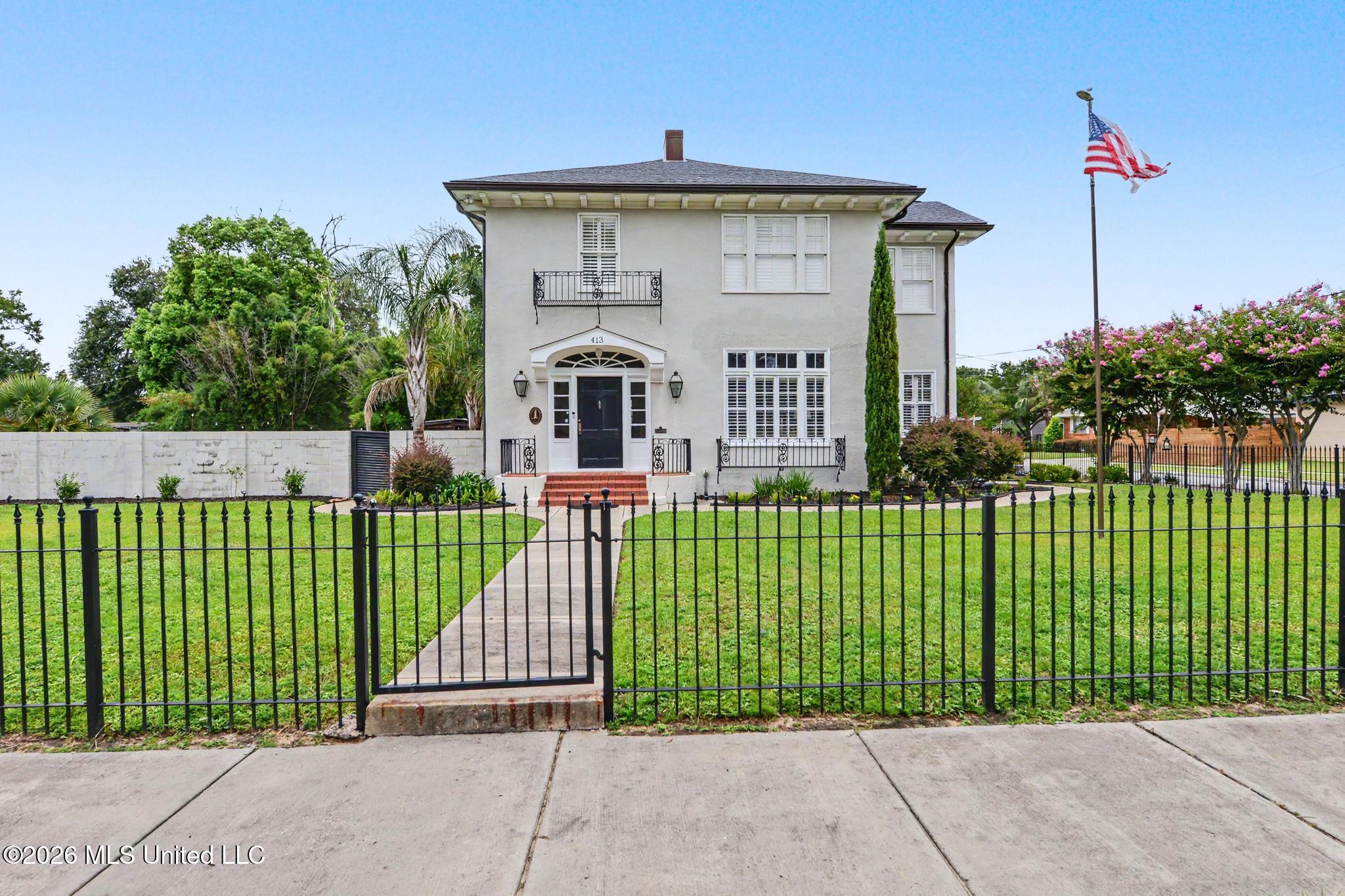 413 Porter Avenue Property Photo 3