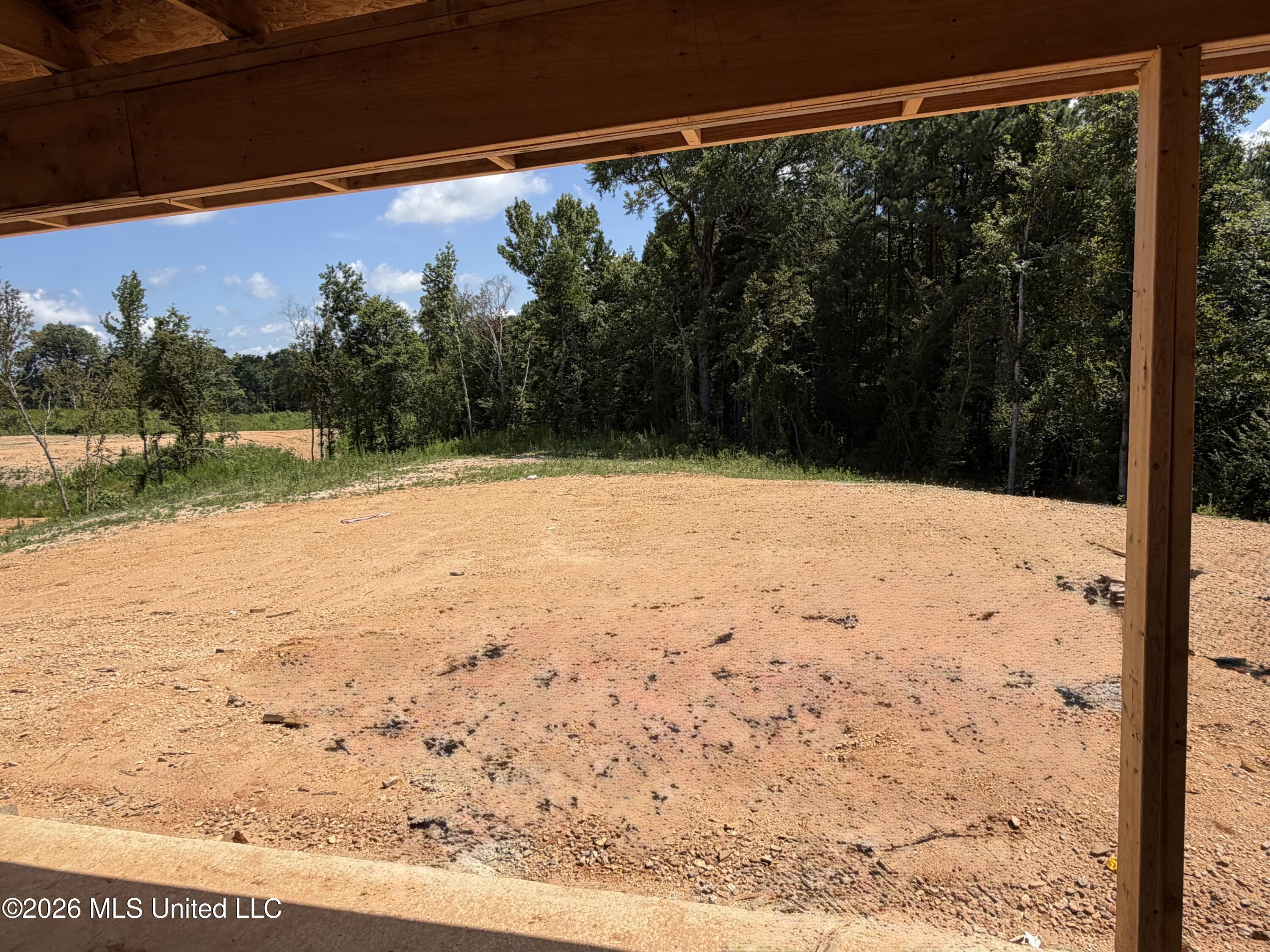 1128 Crews Lane Property Photo 2