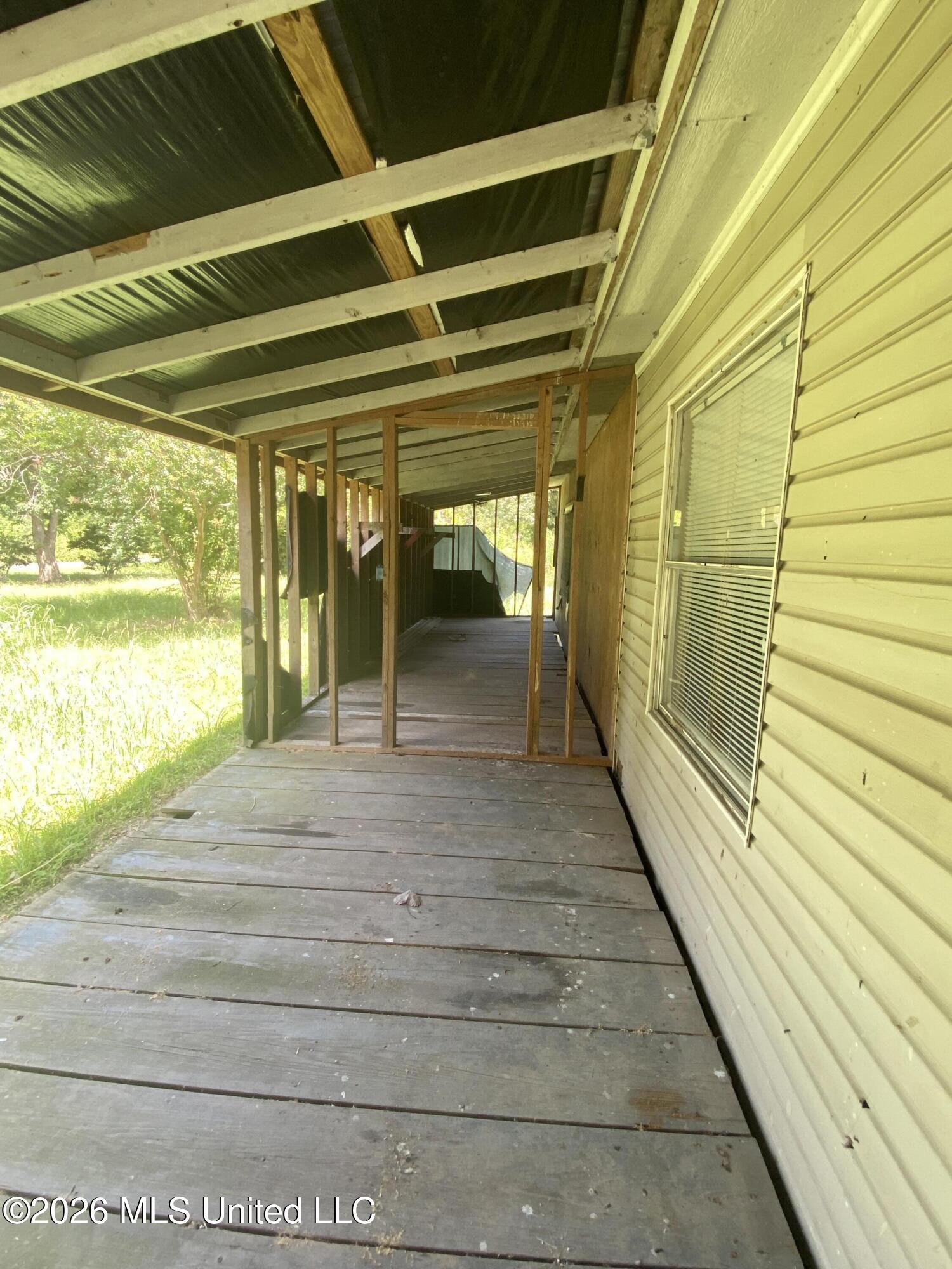 582 Stephens Road Property Photo 5