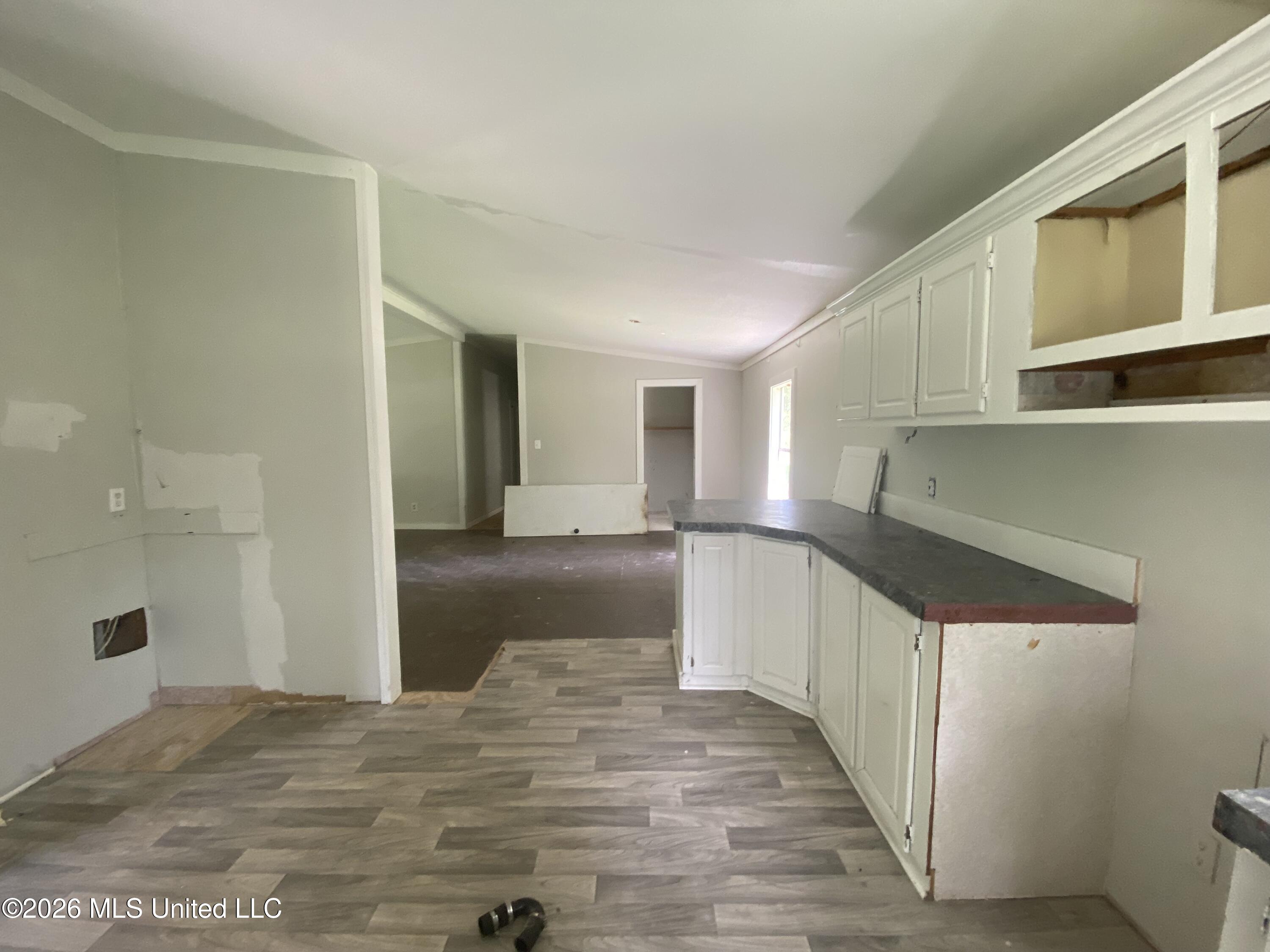 582 Stephens Road Property Photo 9