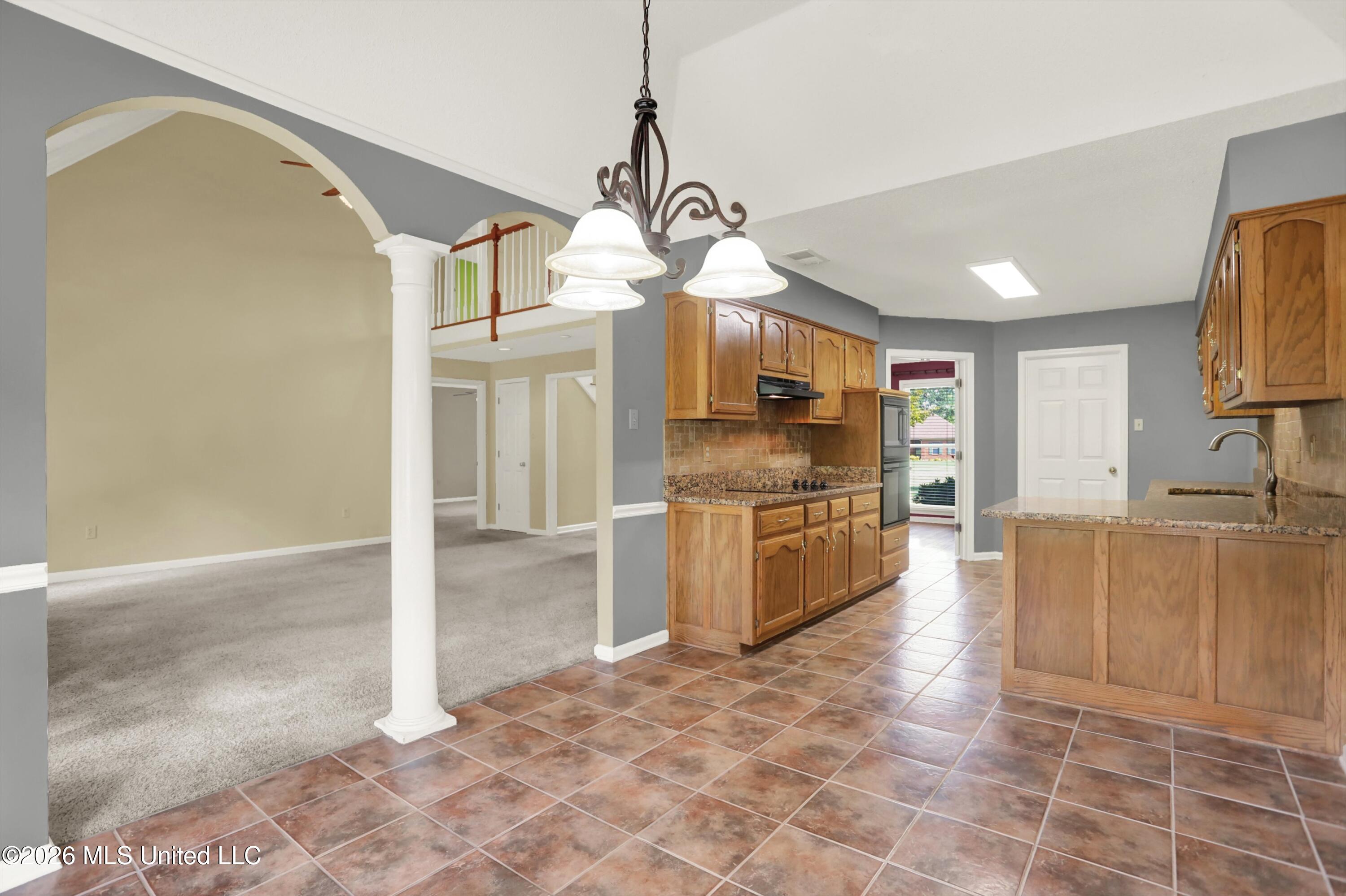 7925 Hunters Creek Drive Property Photo 20