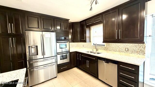 3924 Riverpine Drive Property Photo 25