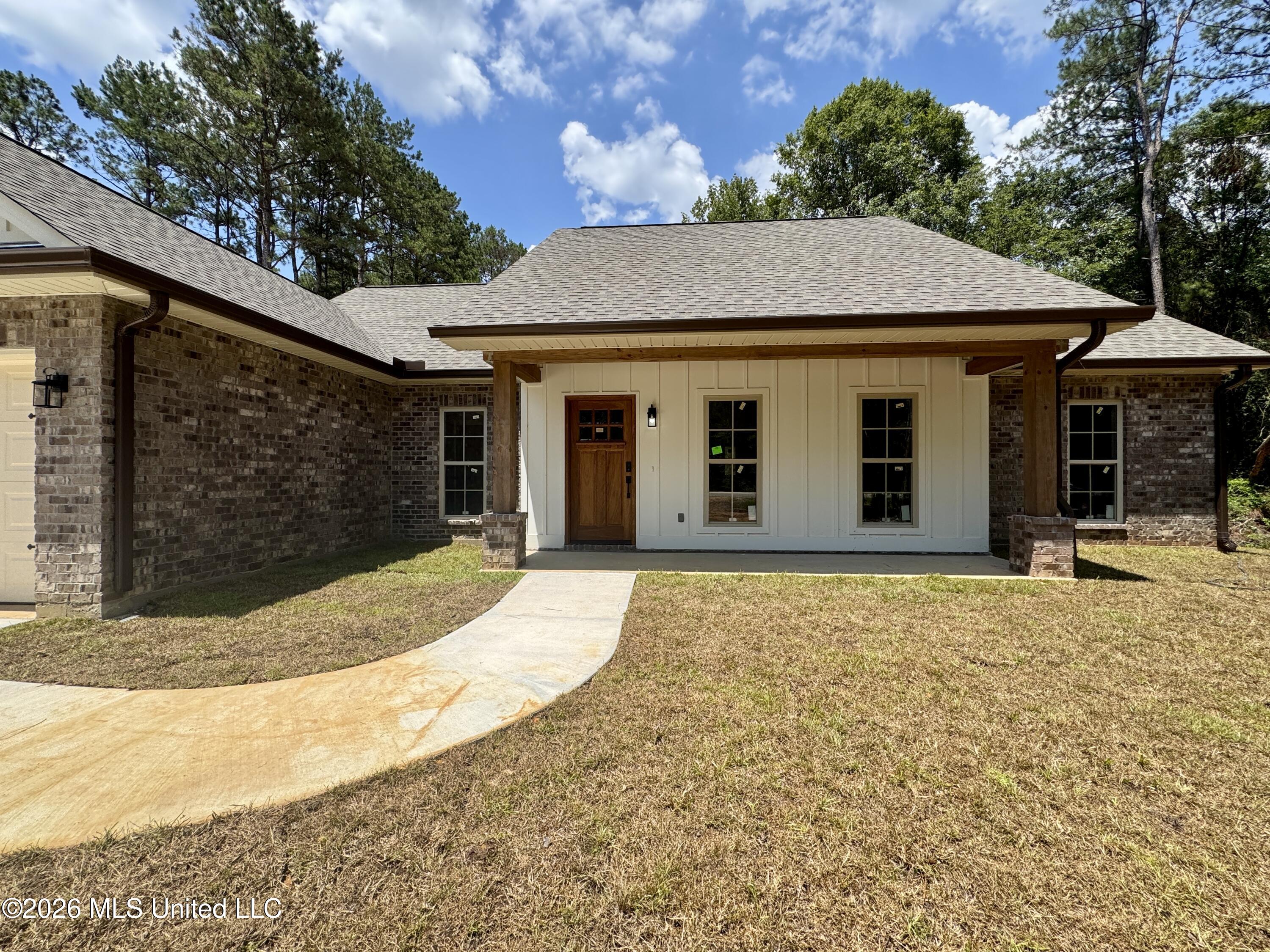 721 Anchor Lake Road Property Photo 2