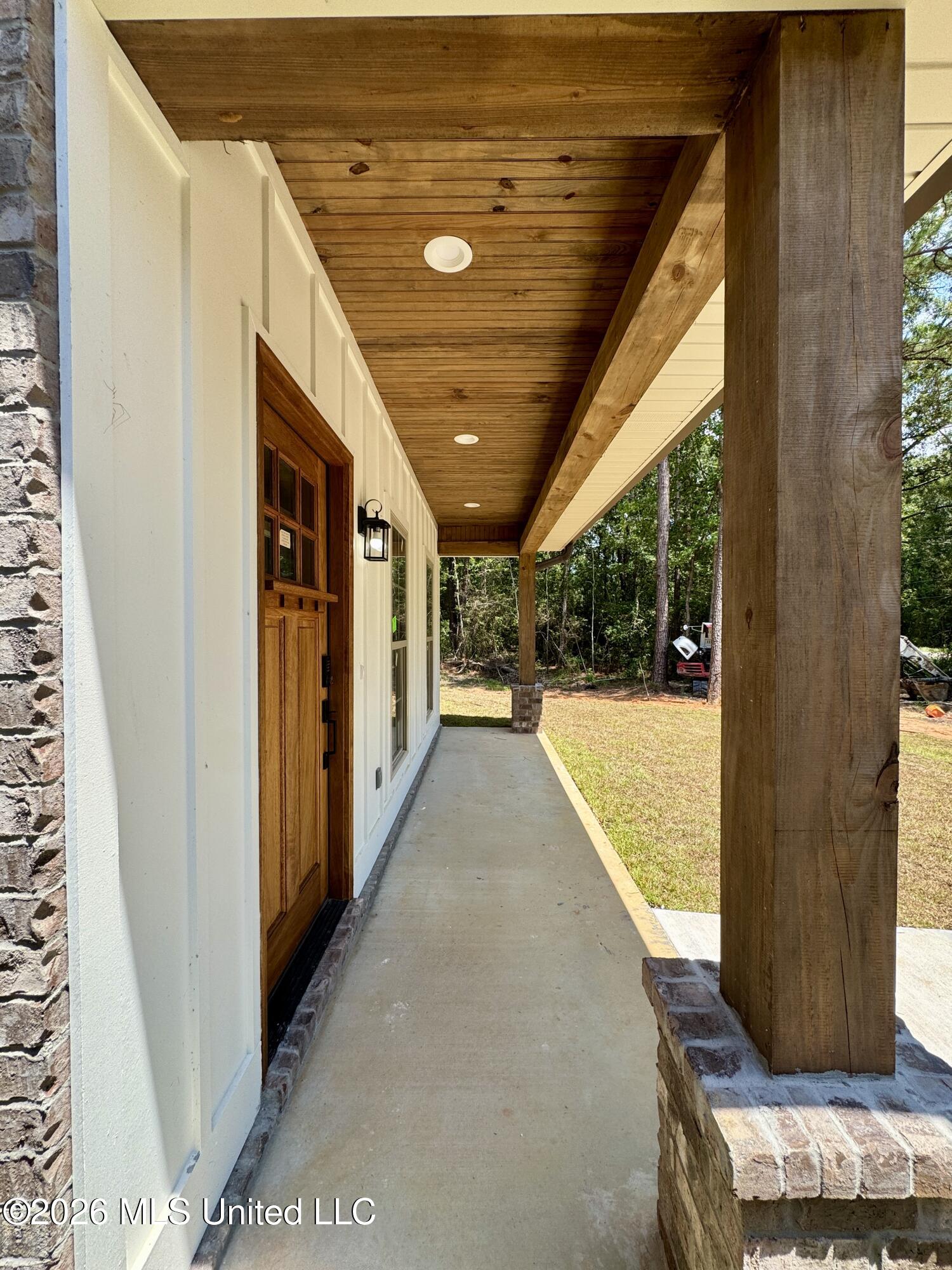 721 Anchor Lake Road Property Photo 4
