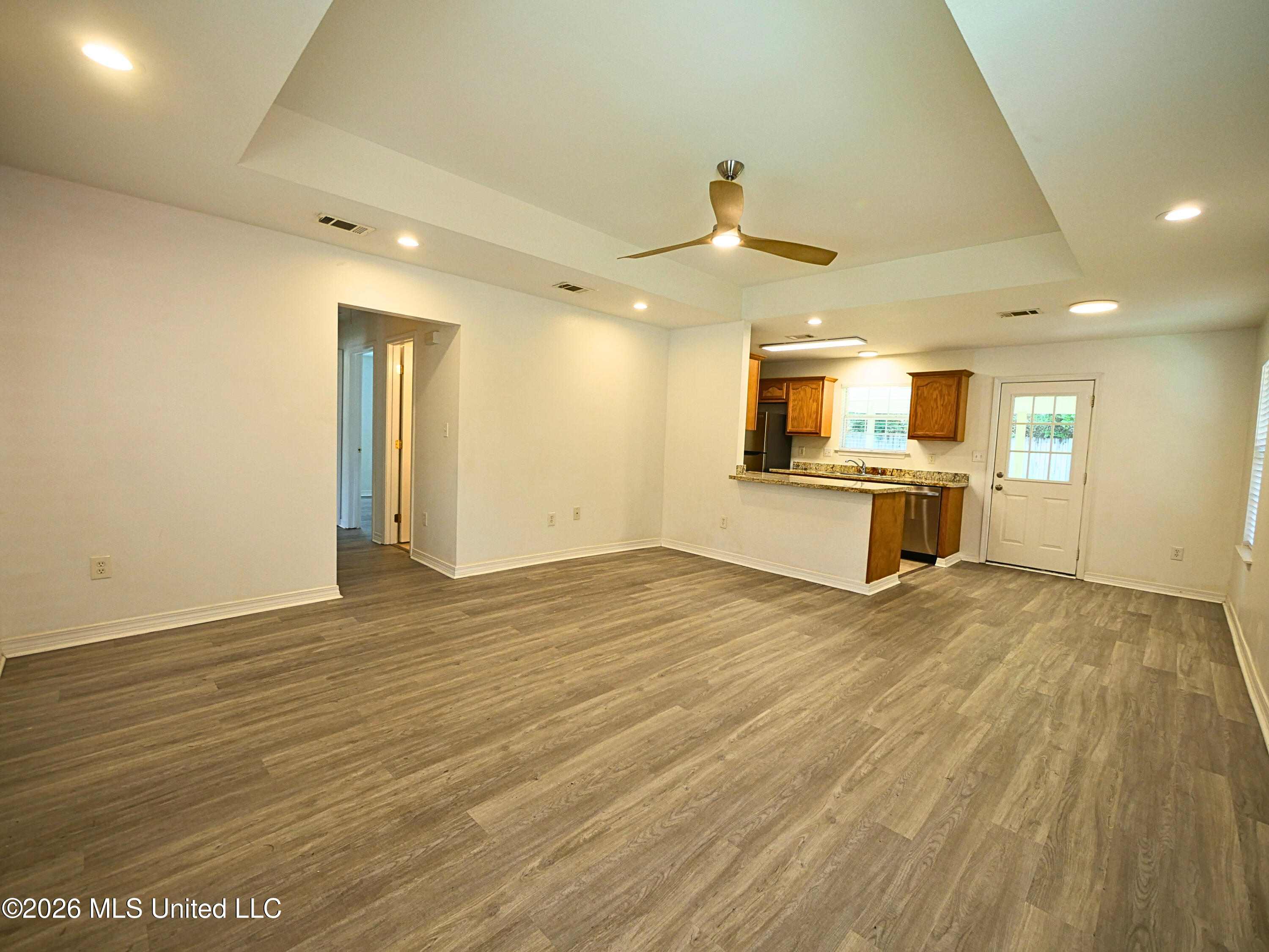 1078 Lilinoe Way Property Photo 5