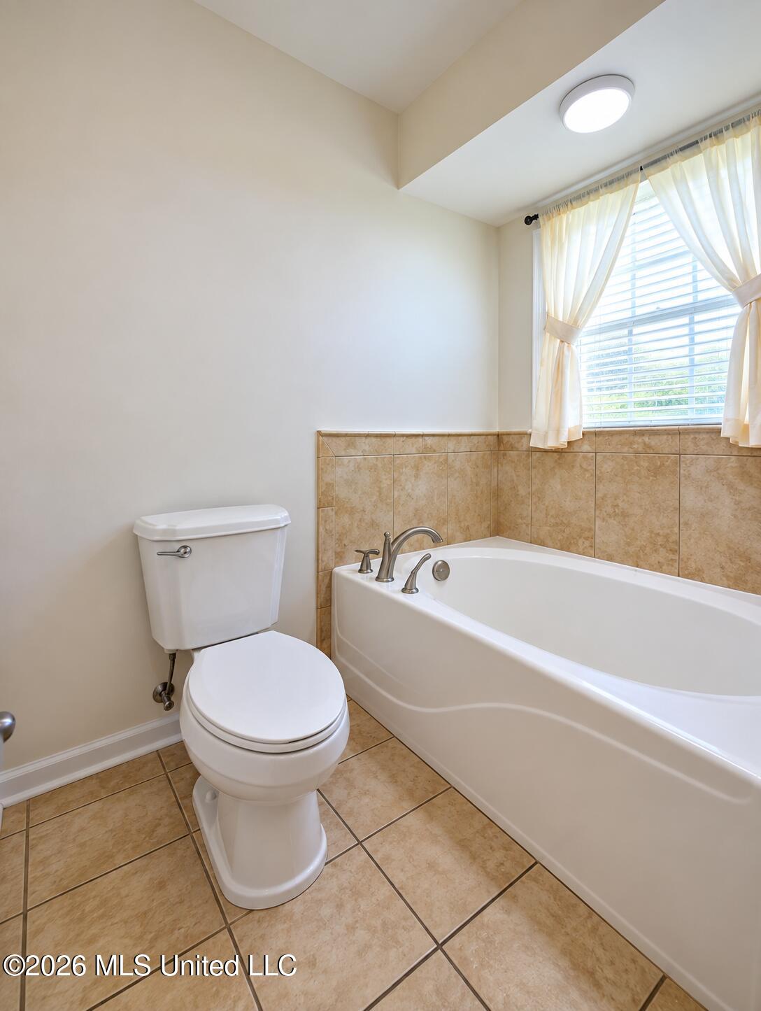 1078 Lilinoe Way Property Photo 14