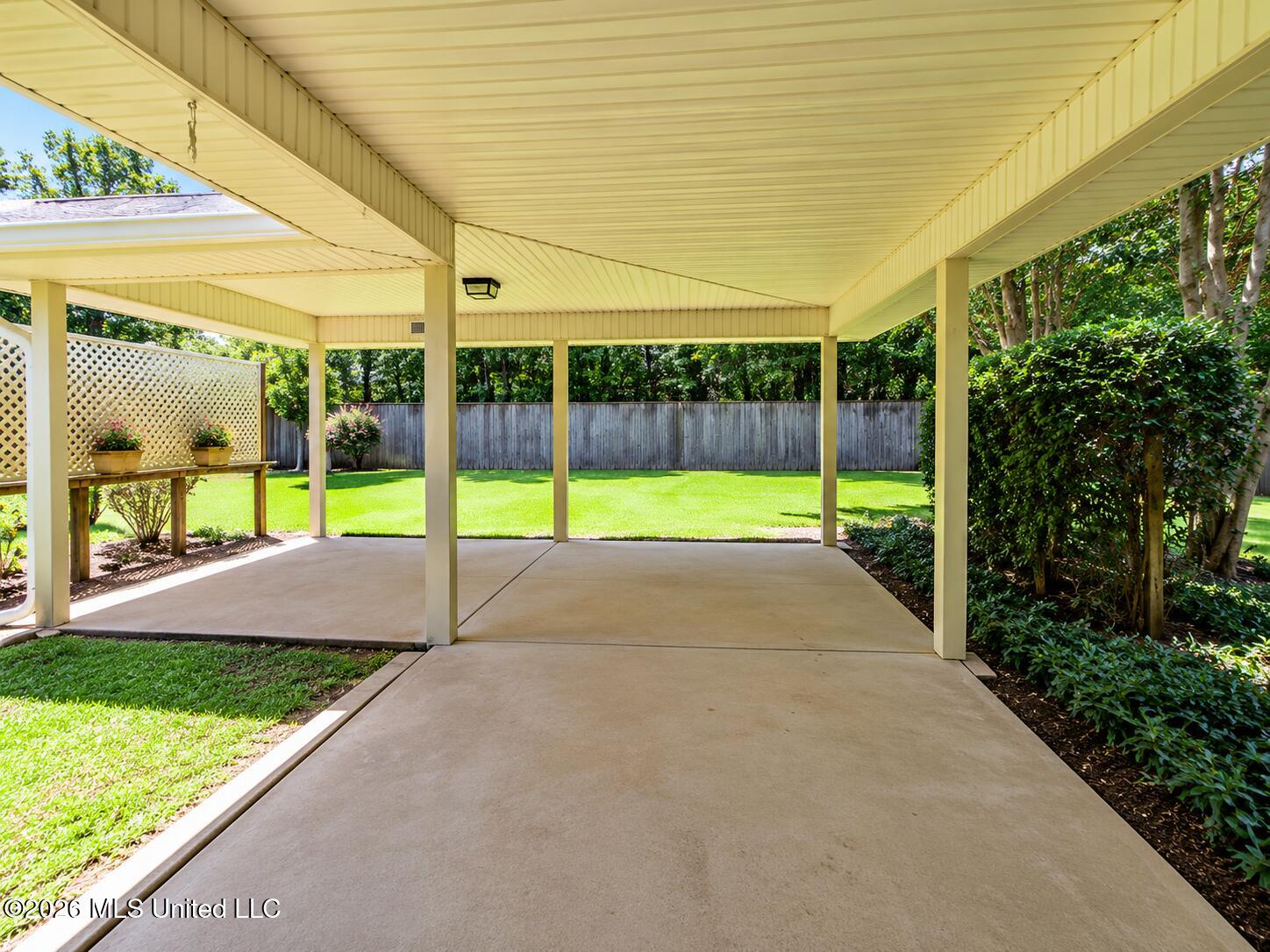 1078 Lilinoe Way Property Photo 20