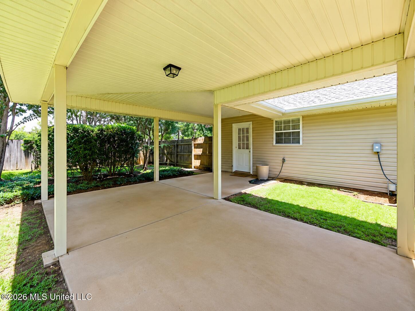 1078 Lilinoe Way Property Photo 22