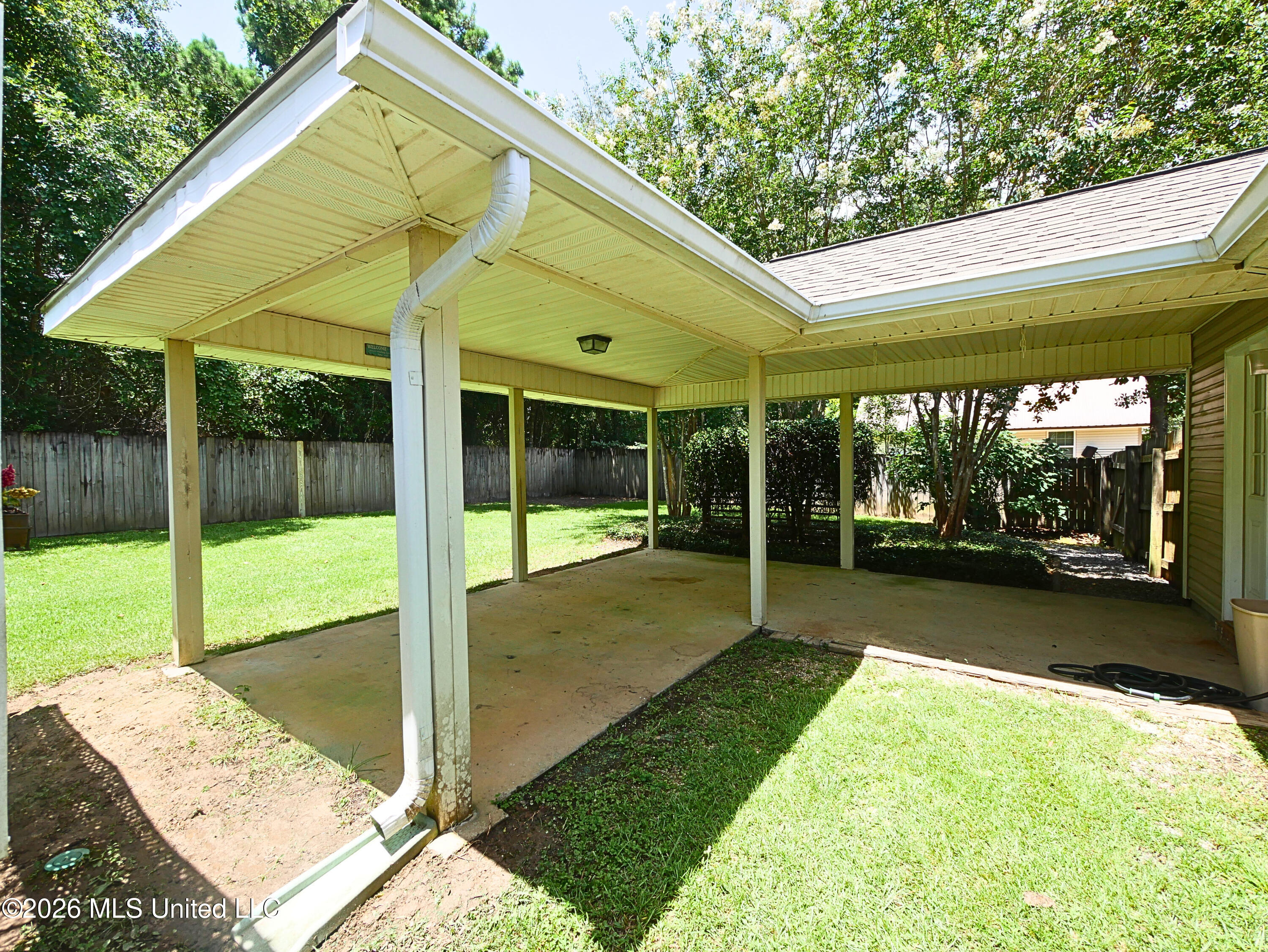 1078 Lilinoe Way Property Photo 23