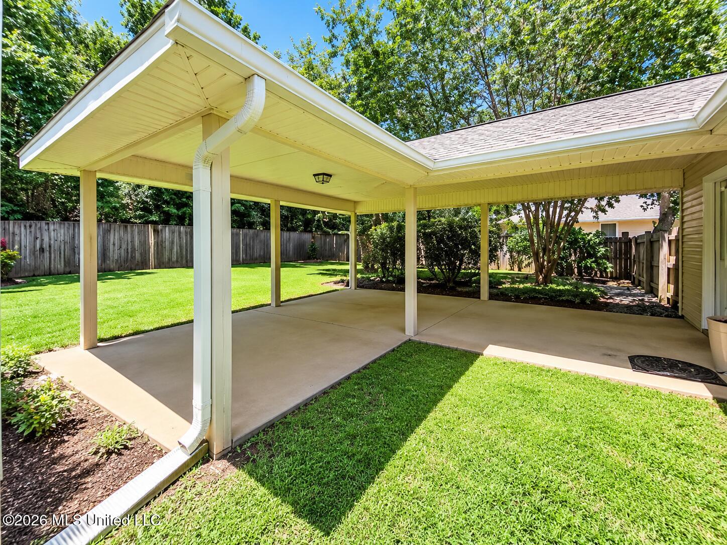 1078 Lilinoe Way Property Photo 23