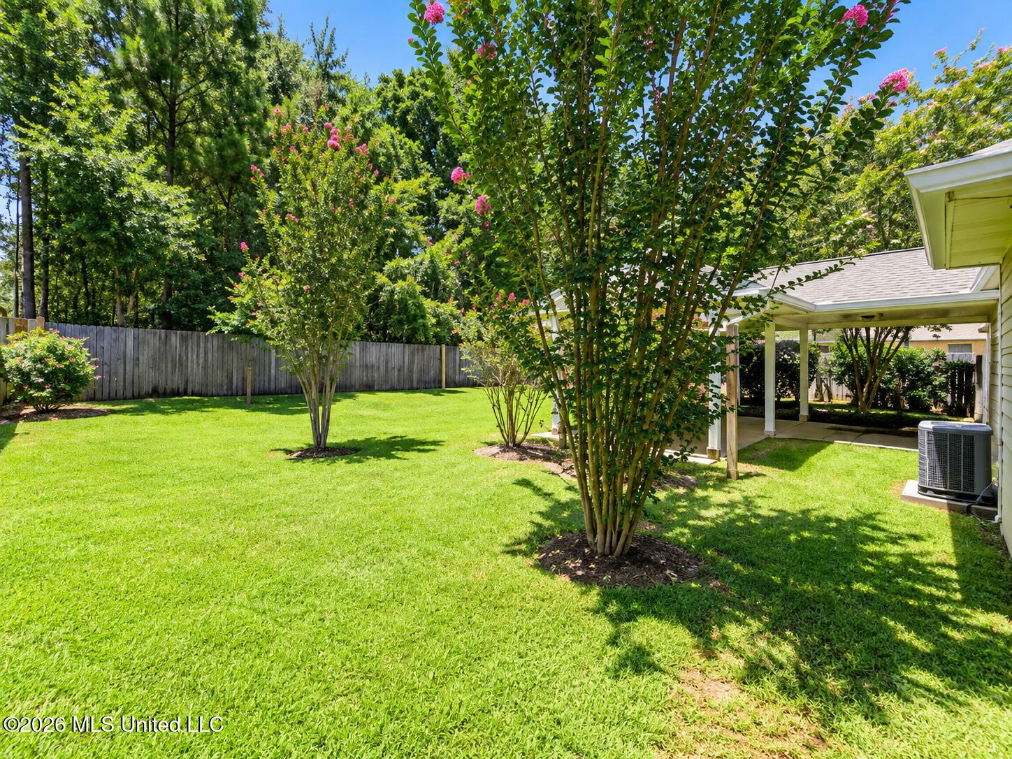 1078 Lilinoe Way Property Photo 24