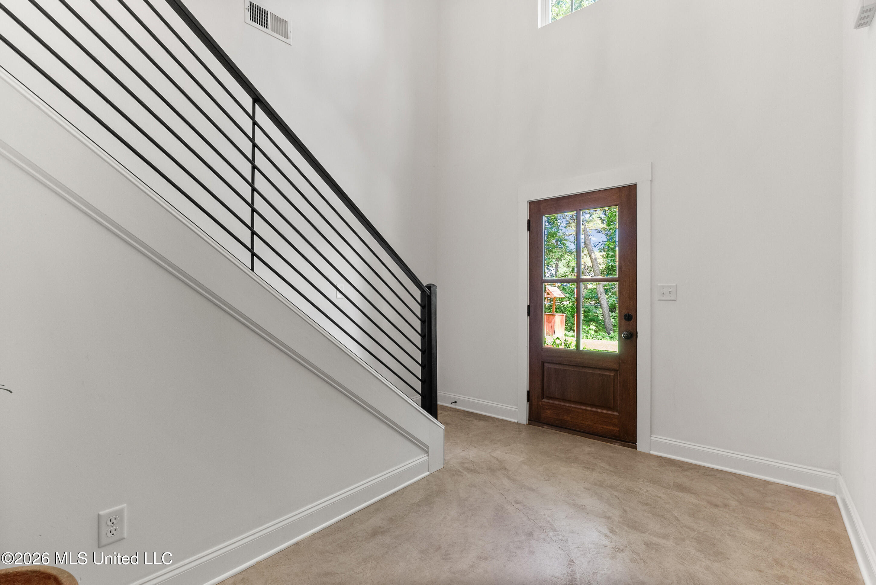 14929 Strickland Road Property Photo 2
