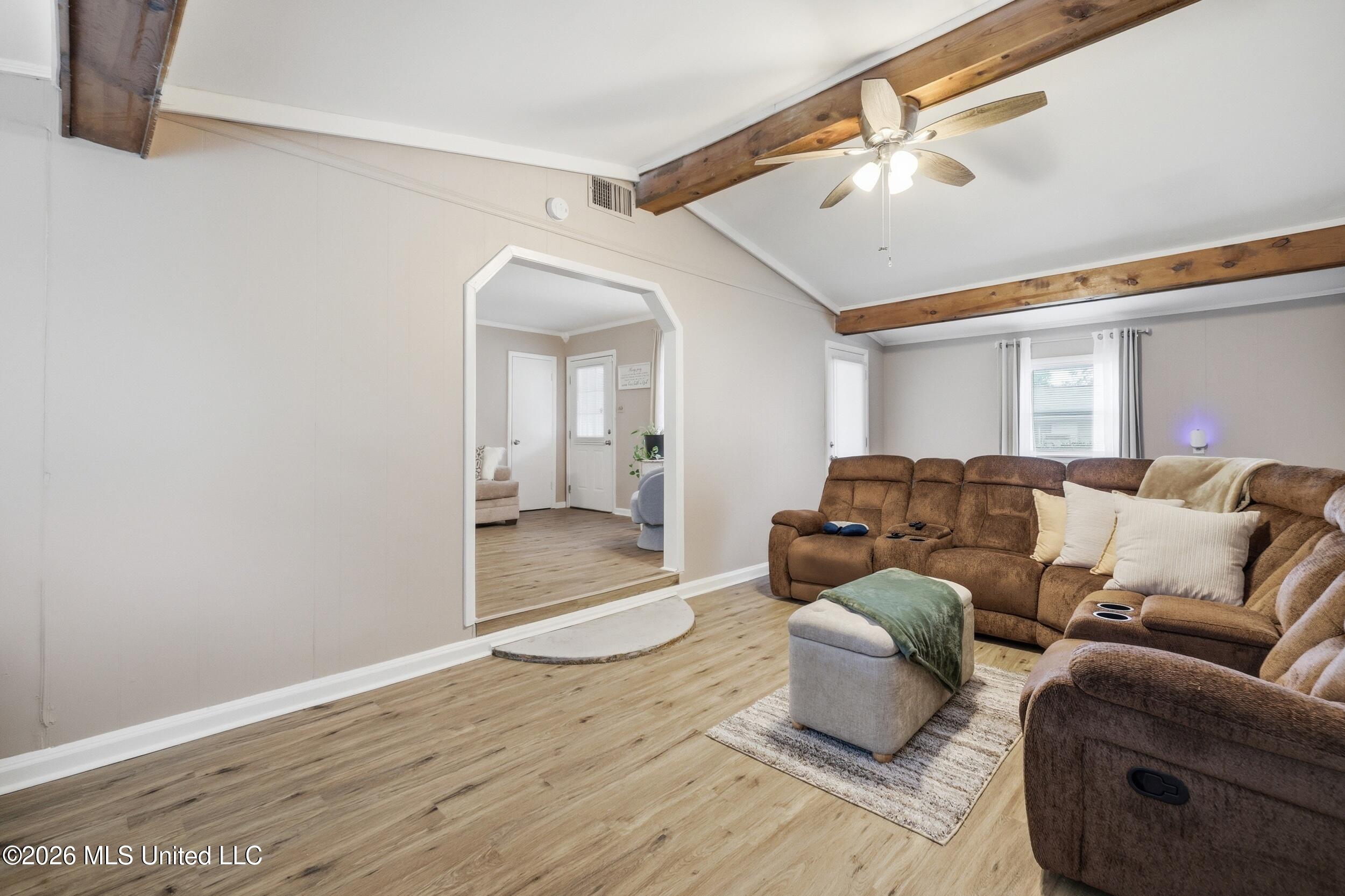 2130 Driftwood Drive Property Photo 10