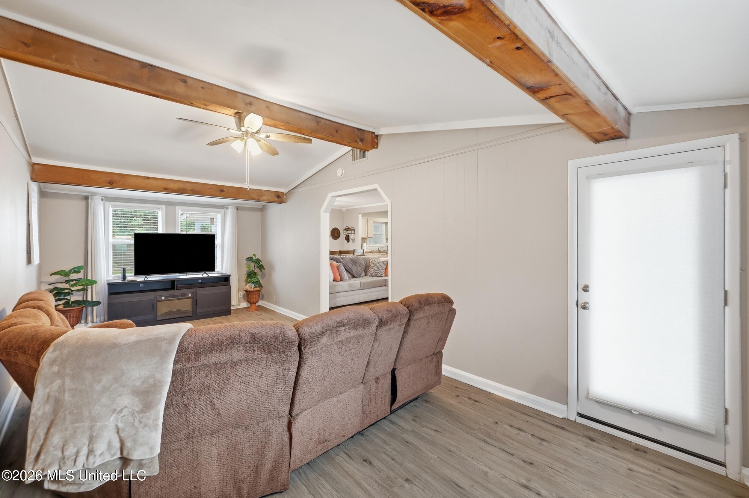 2130 Driftwood Drive Property Photo 12