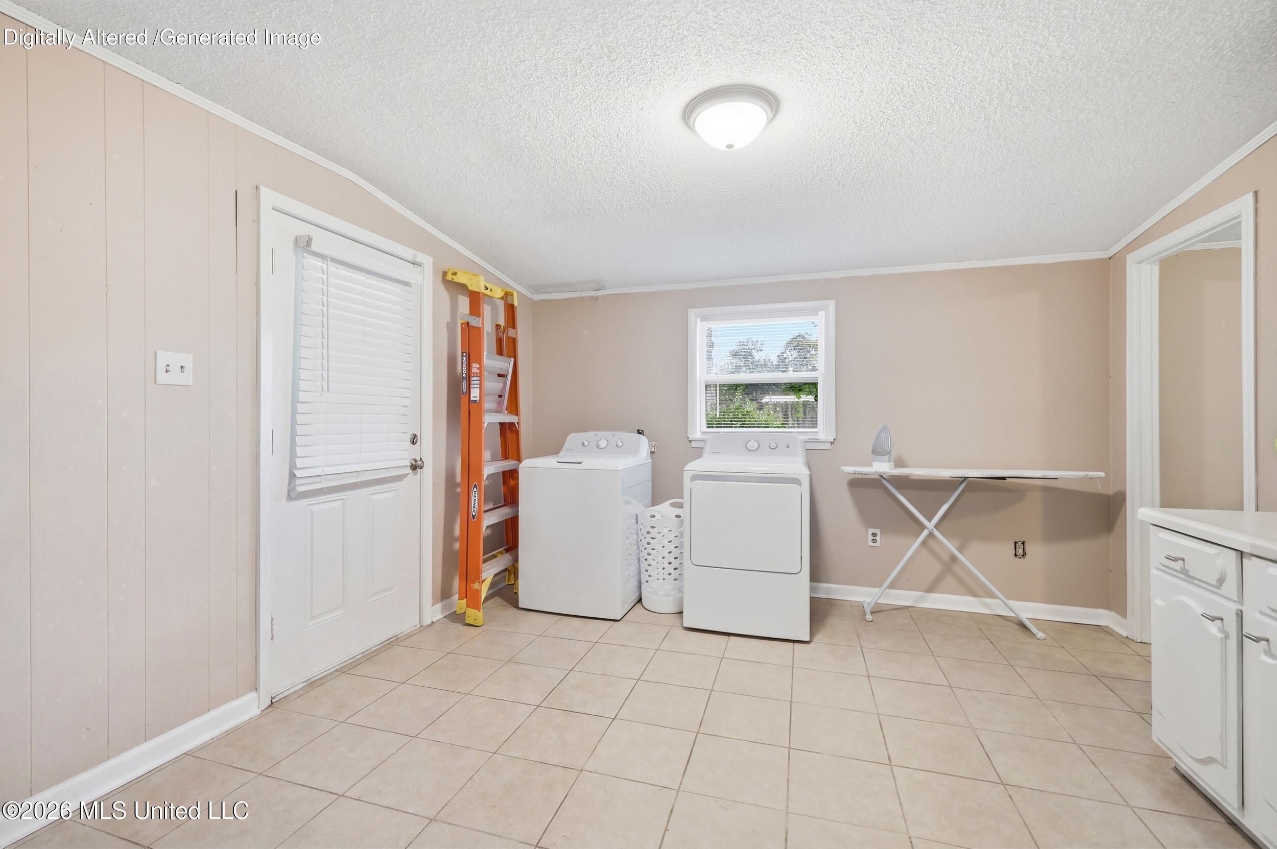 2130 Driftwood Drive Property Photo 27