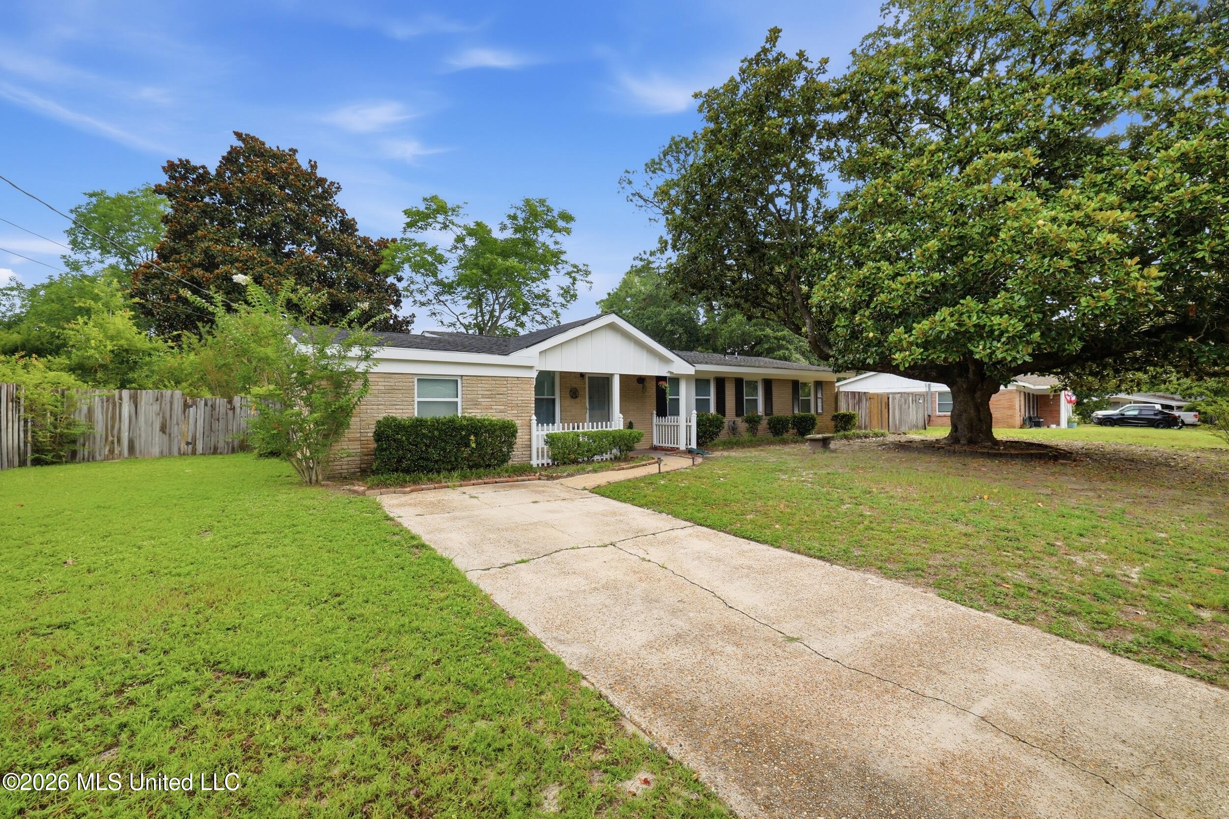 2130 Driftwood Drive Property Photo 32