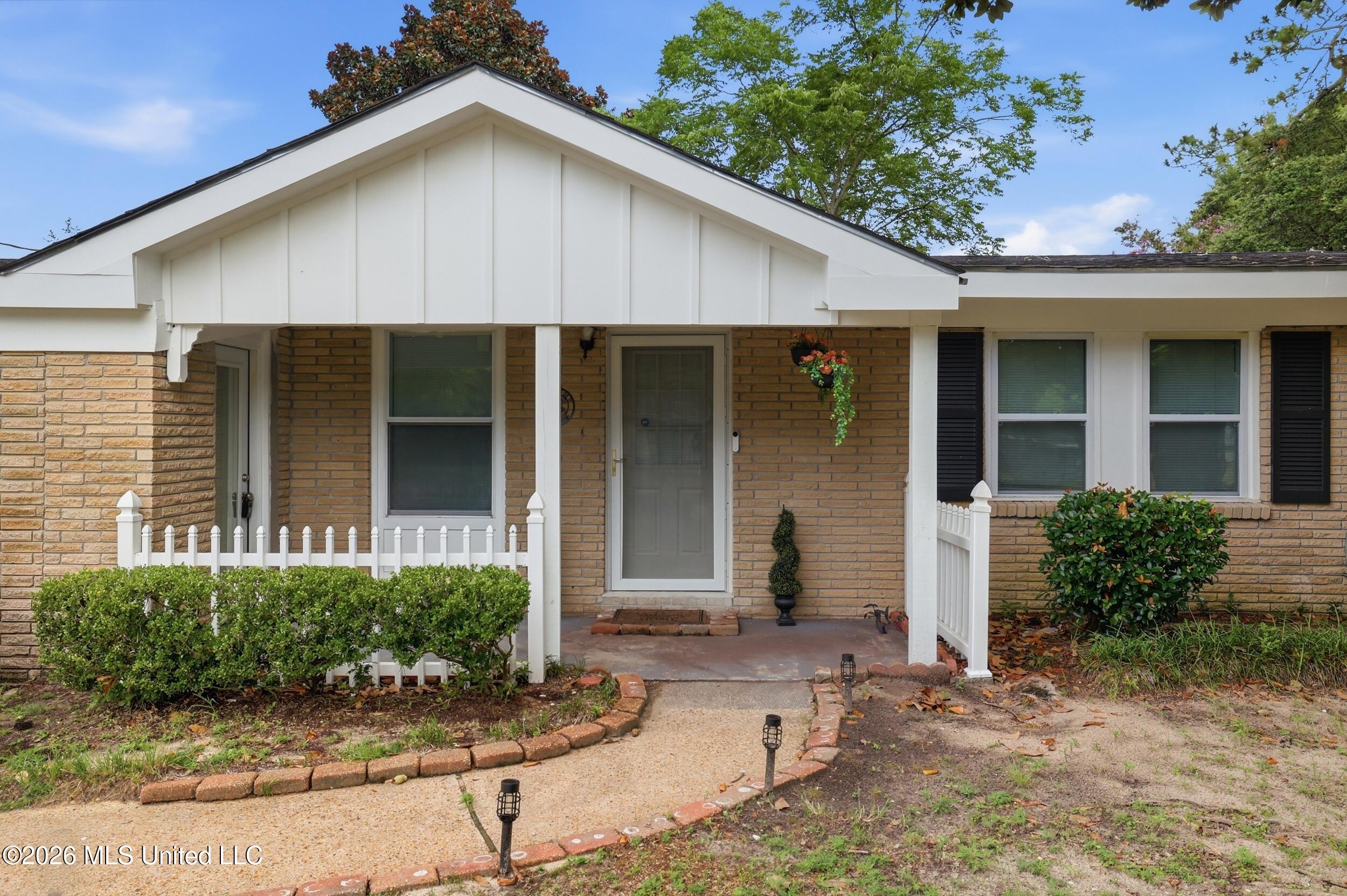 2130 Driftwood Drive Property Photo 33