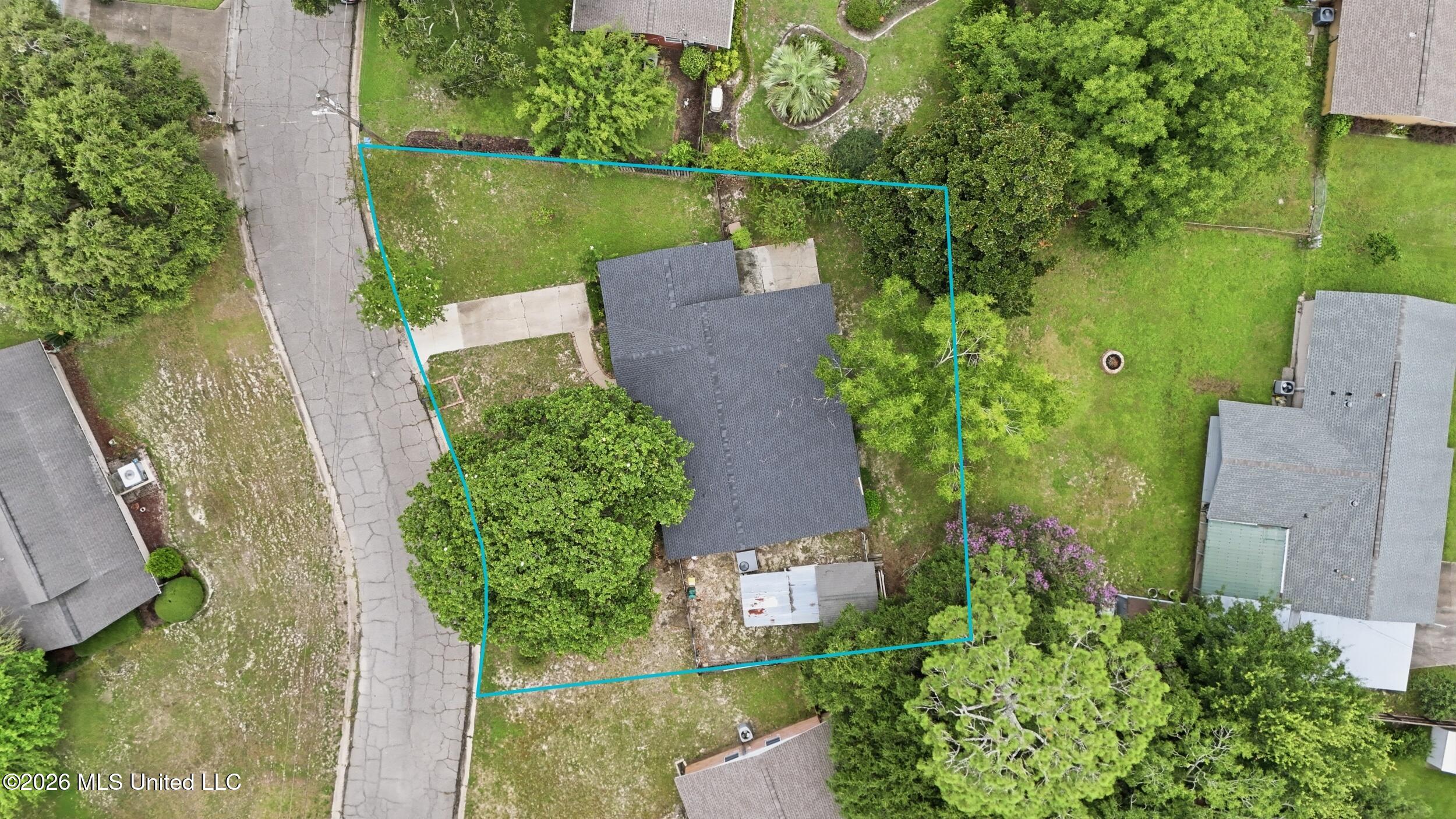 2130 Driftwood Drive Property Photo 35