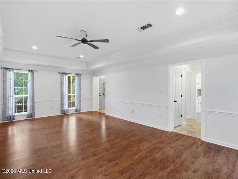 14 Napa Valley Circle Property Photo 9