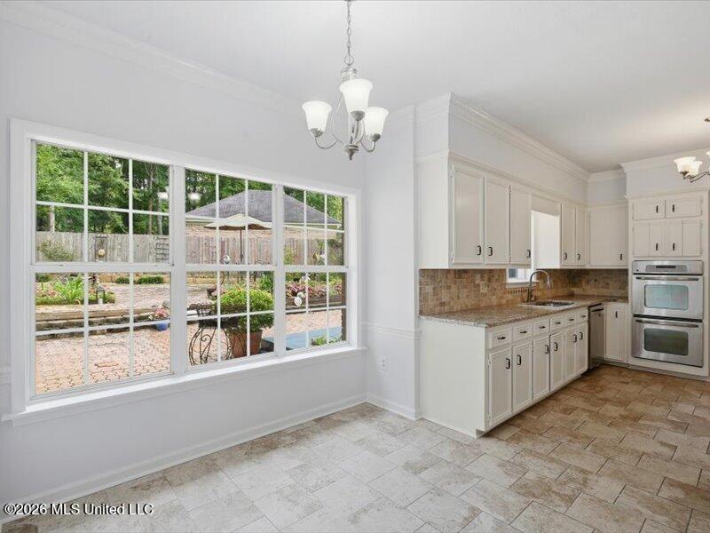14 Napa Valley Circle Property Photo 17