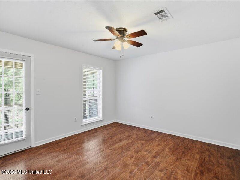 14 Napa Valley Circle Property Photo 38
