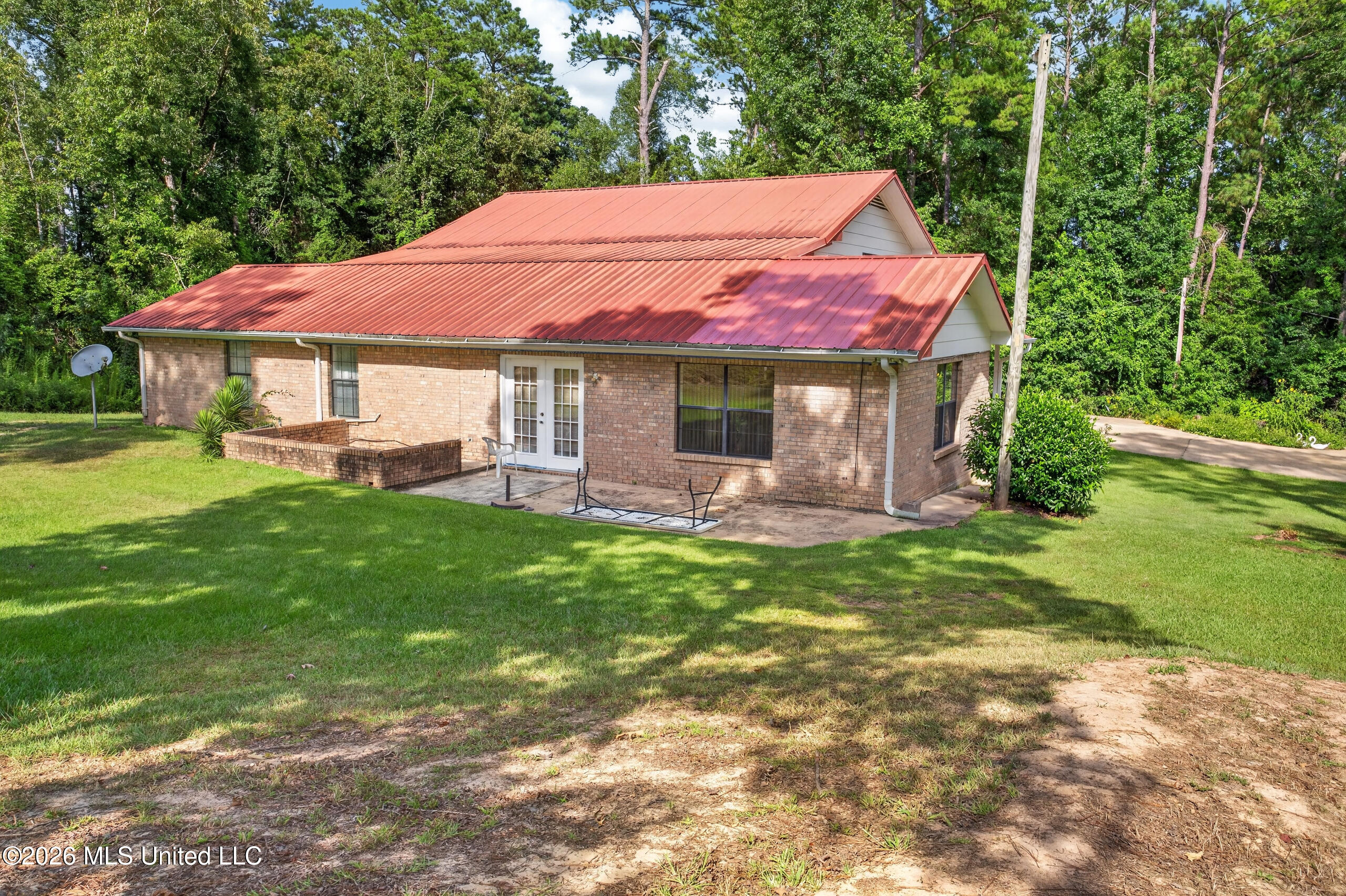 929 Crooked Creek Road Property Photo 10