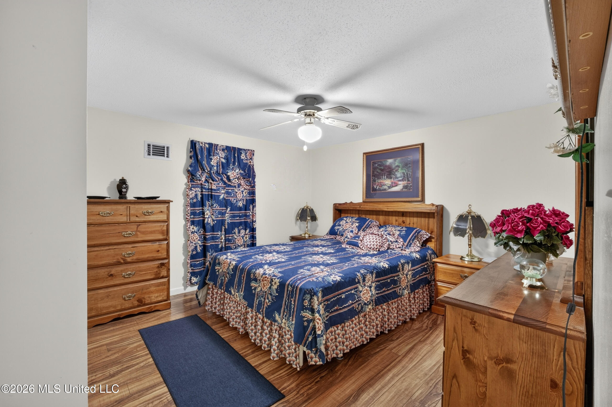 929 Crooked Creek Road Property Photo 34