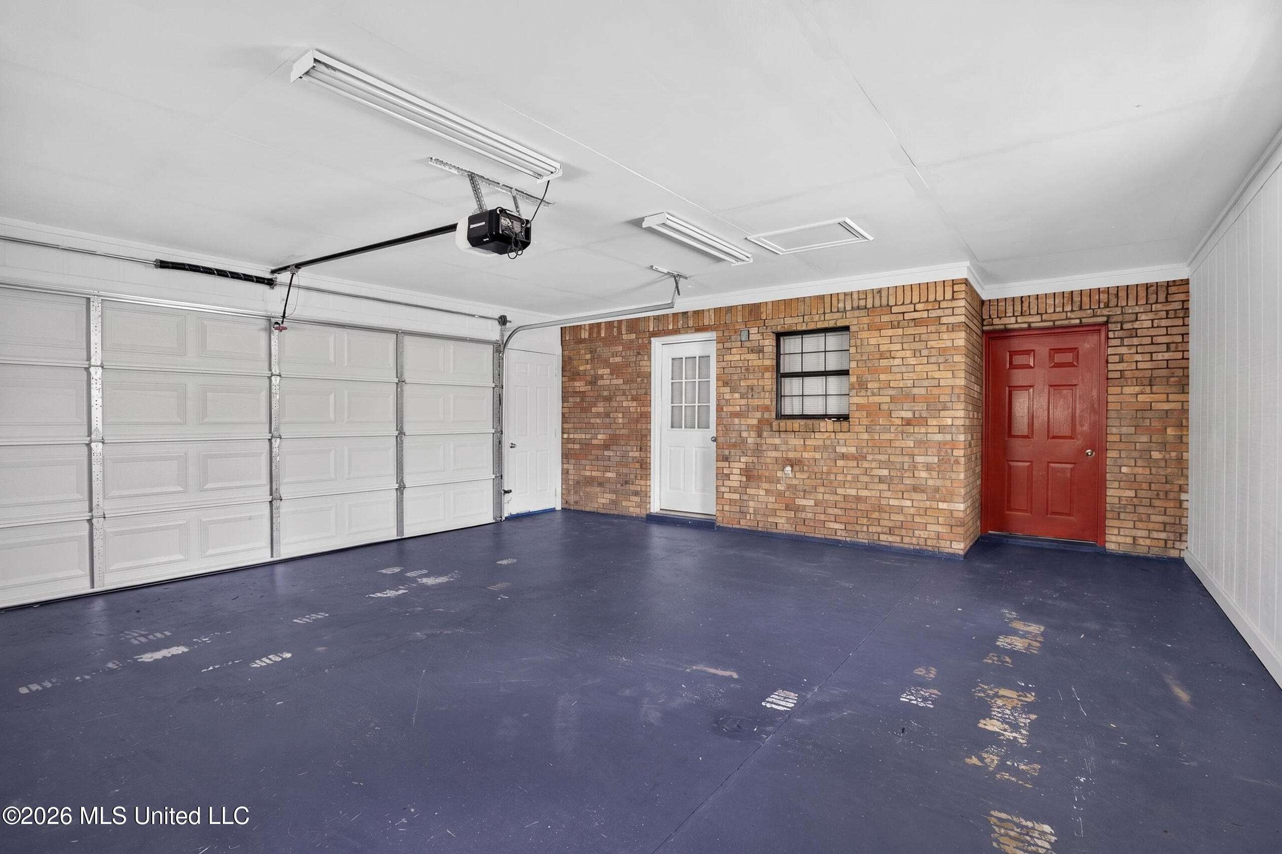 929 Crooked Creek Road Property Photo 37