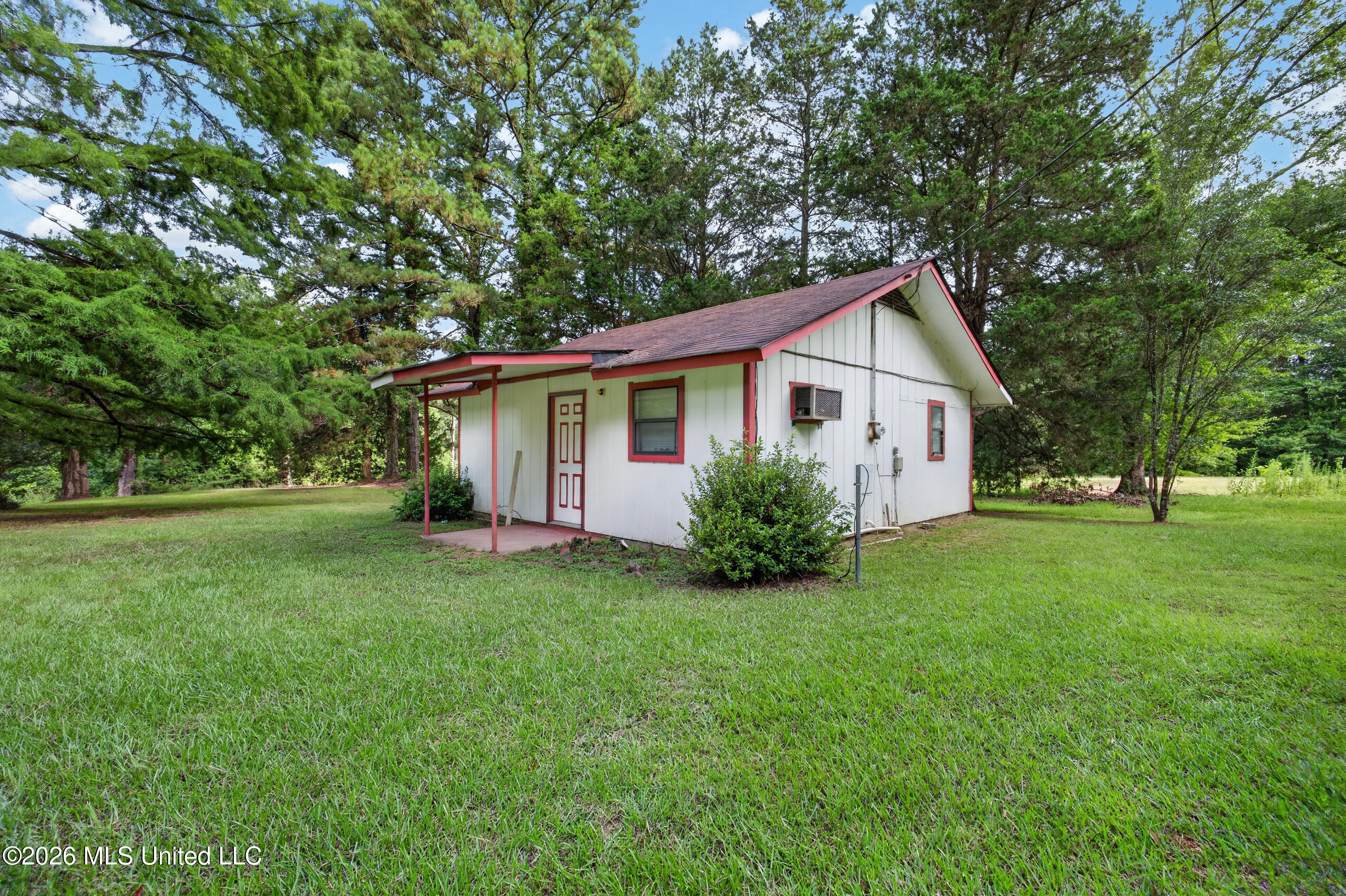 929 Crooked Creek Road Property Photo 45