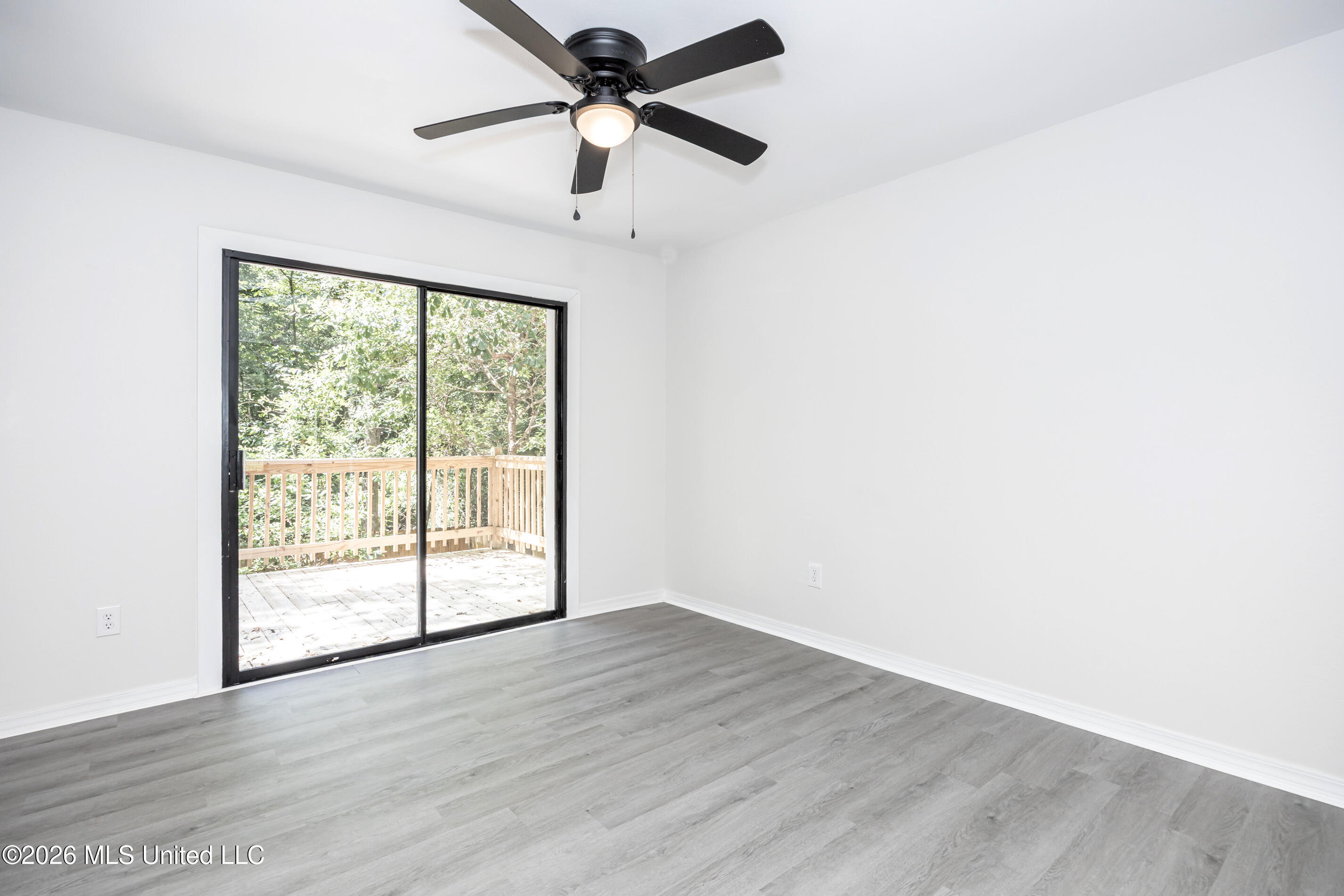 2550 Davidson Road Property Photo 11