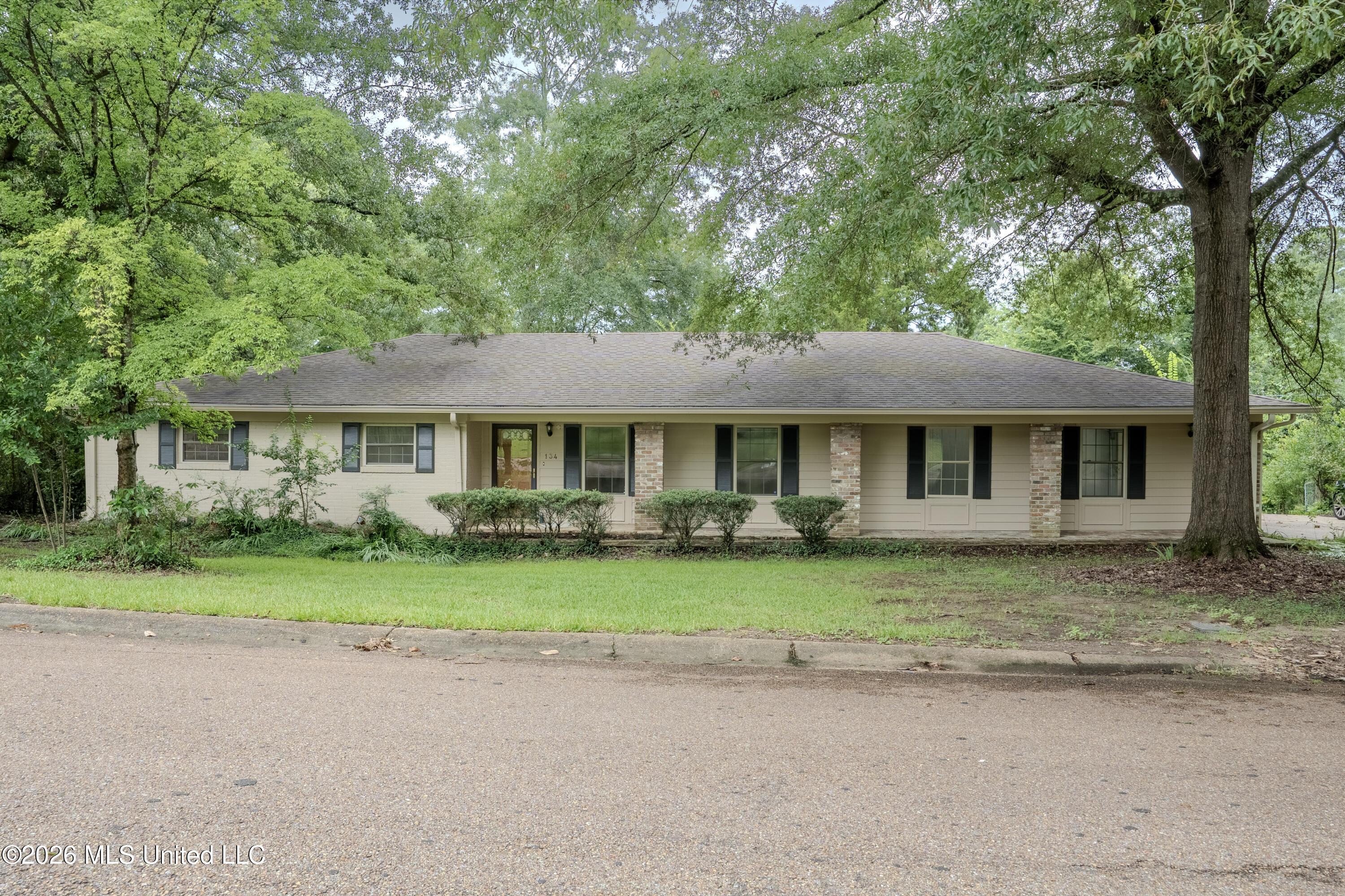134 Northcliff Drive Property Photo 23