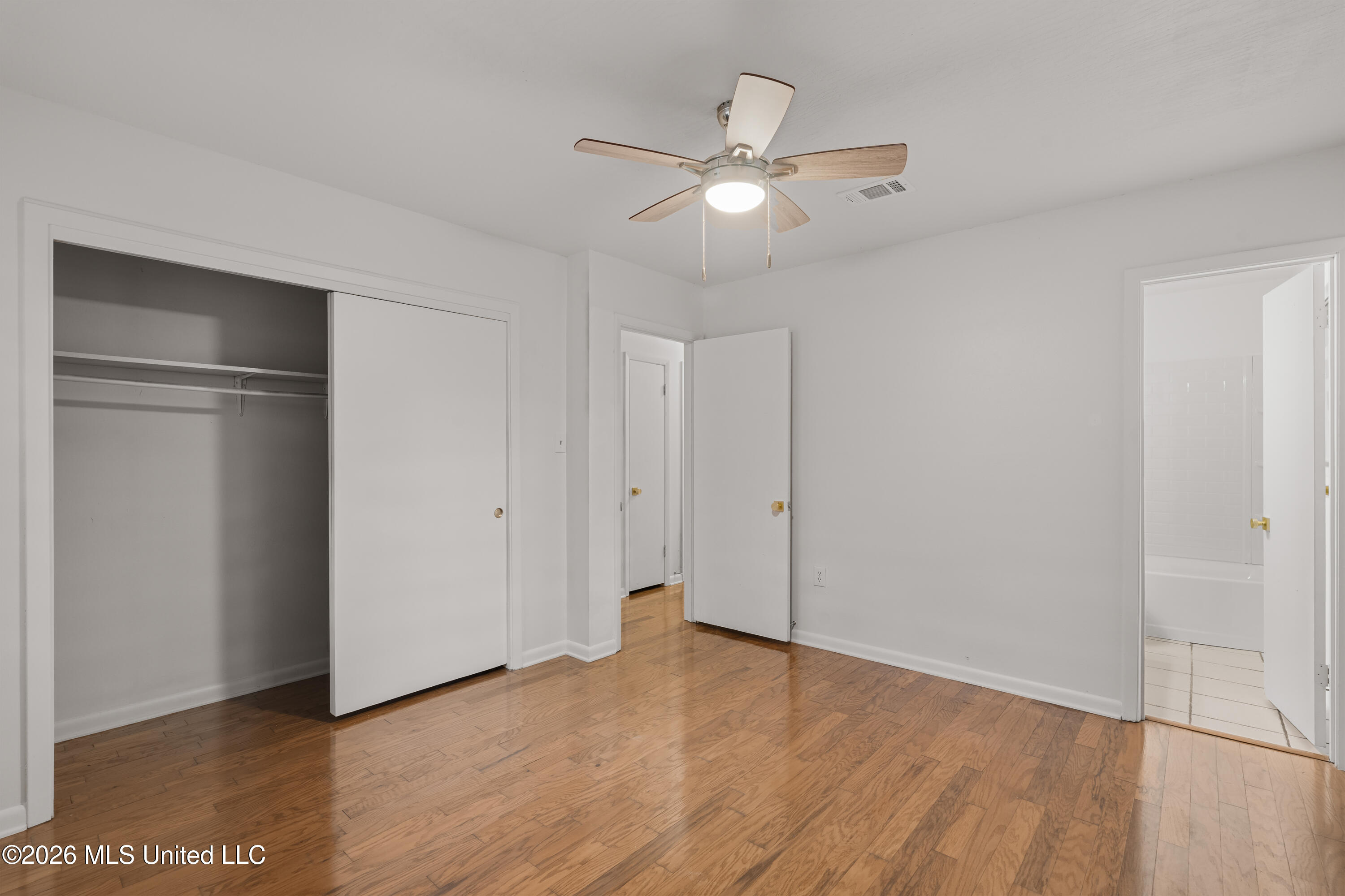 100 Virginia Drive Property Photo 20
