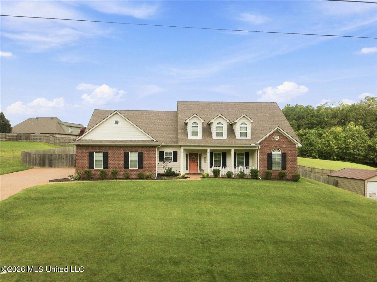 1943 Laughter Road Property Photo 5