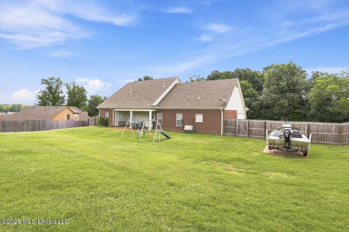 1943 Laughter Road Property Photo 32