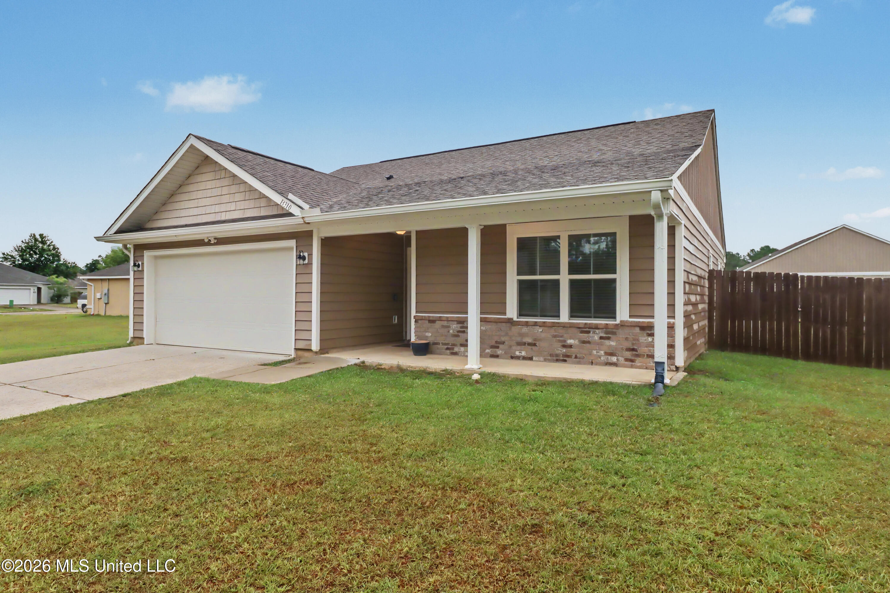 13310 Willow Oak Circle Property Photo 2