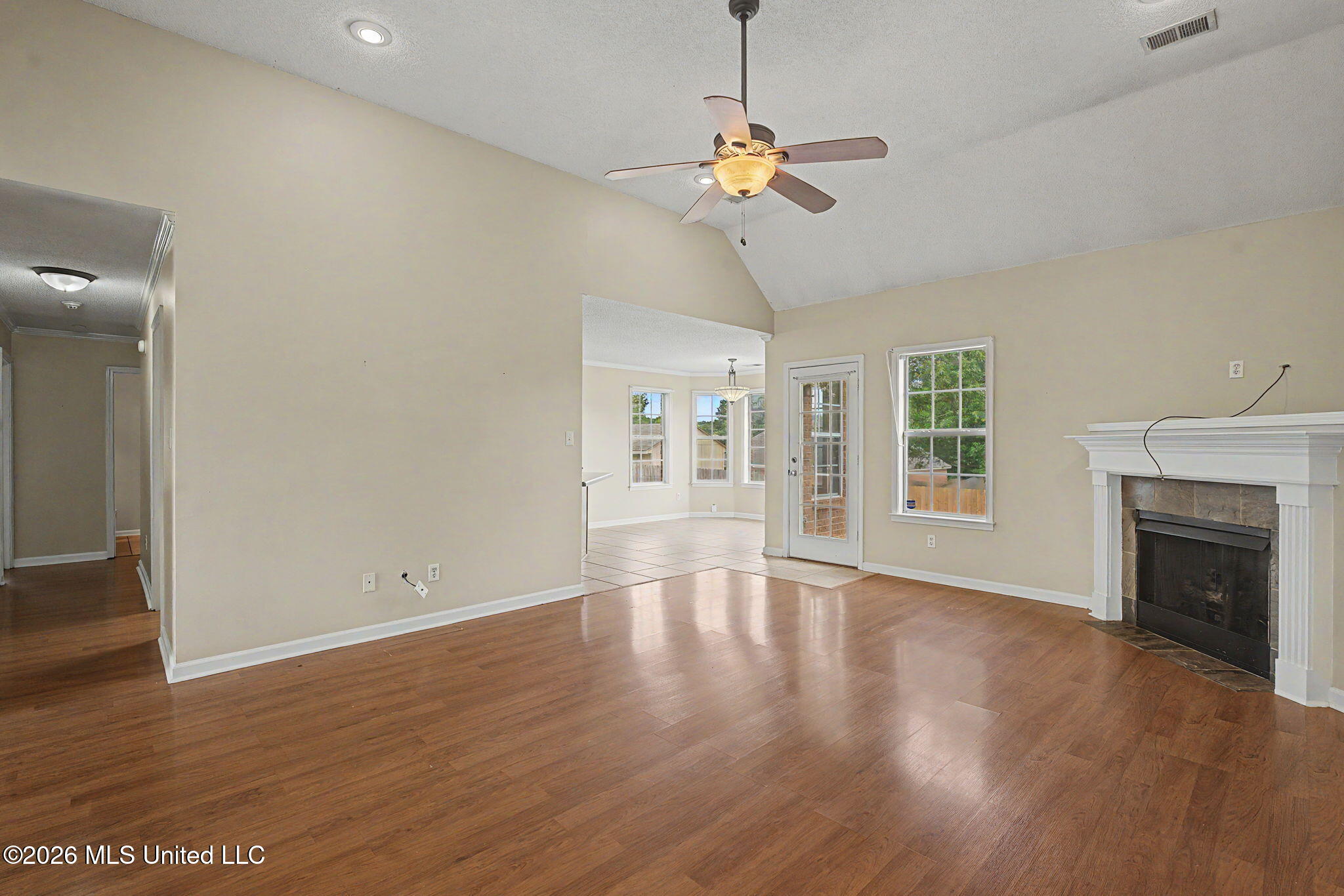 1337 Holly Springs Road Property Photo 10