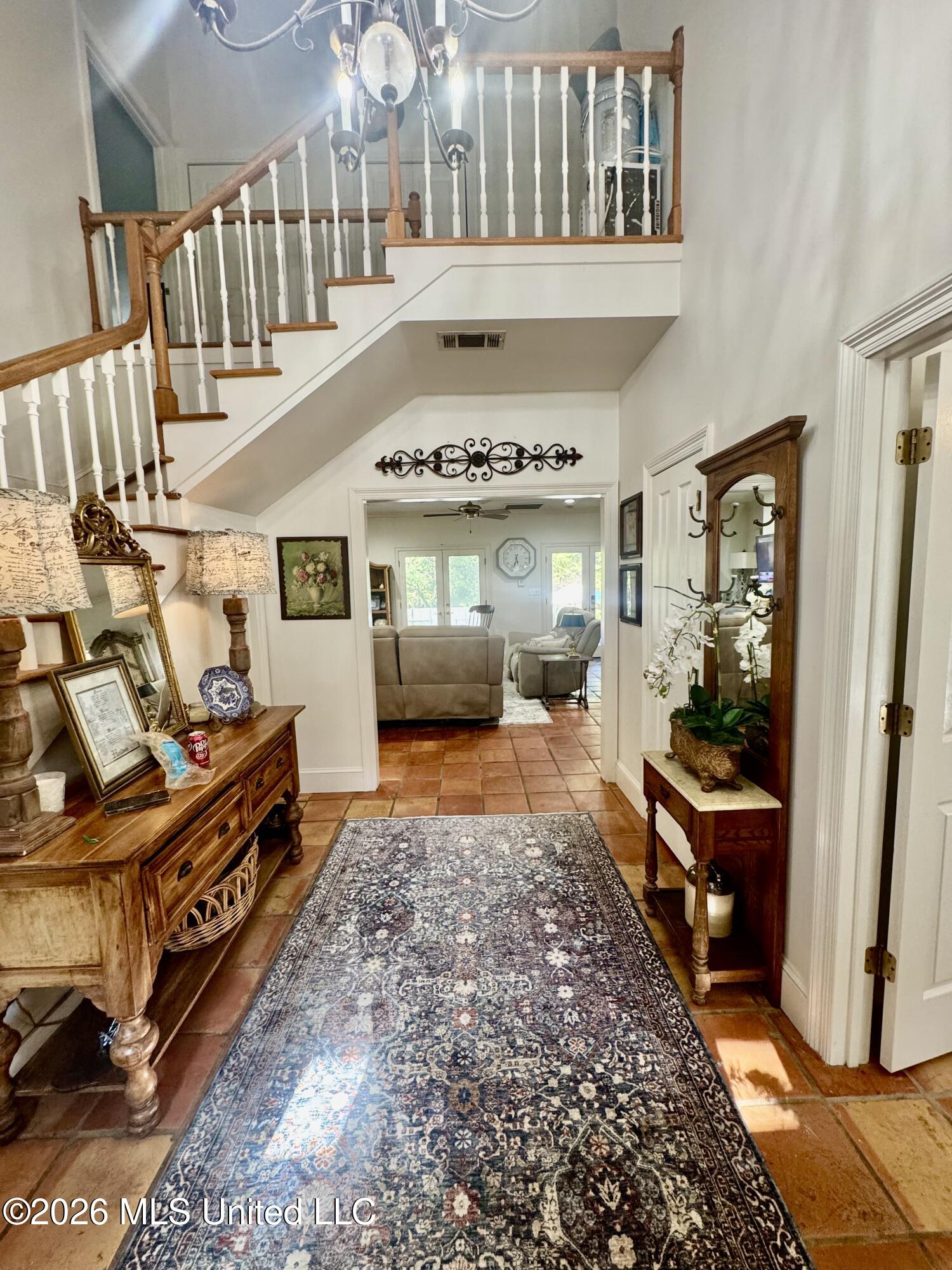 134 Kellog Property Photo 4